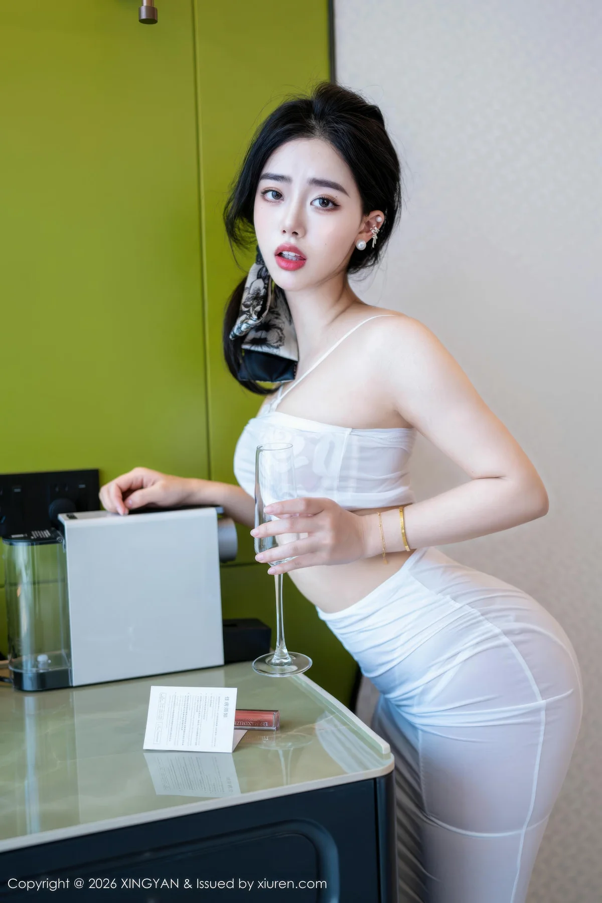 XINGYAN 星颜社 Vol.459 阮福福 白色长裙白丝袜 - 1