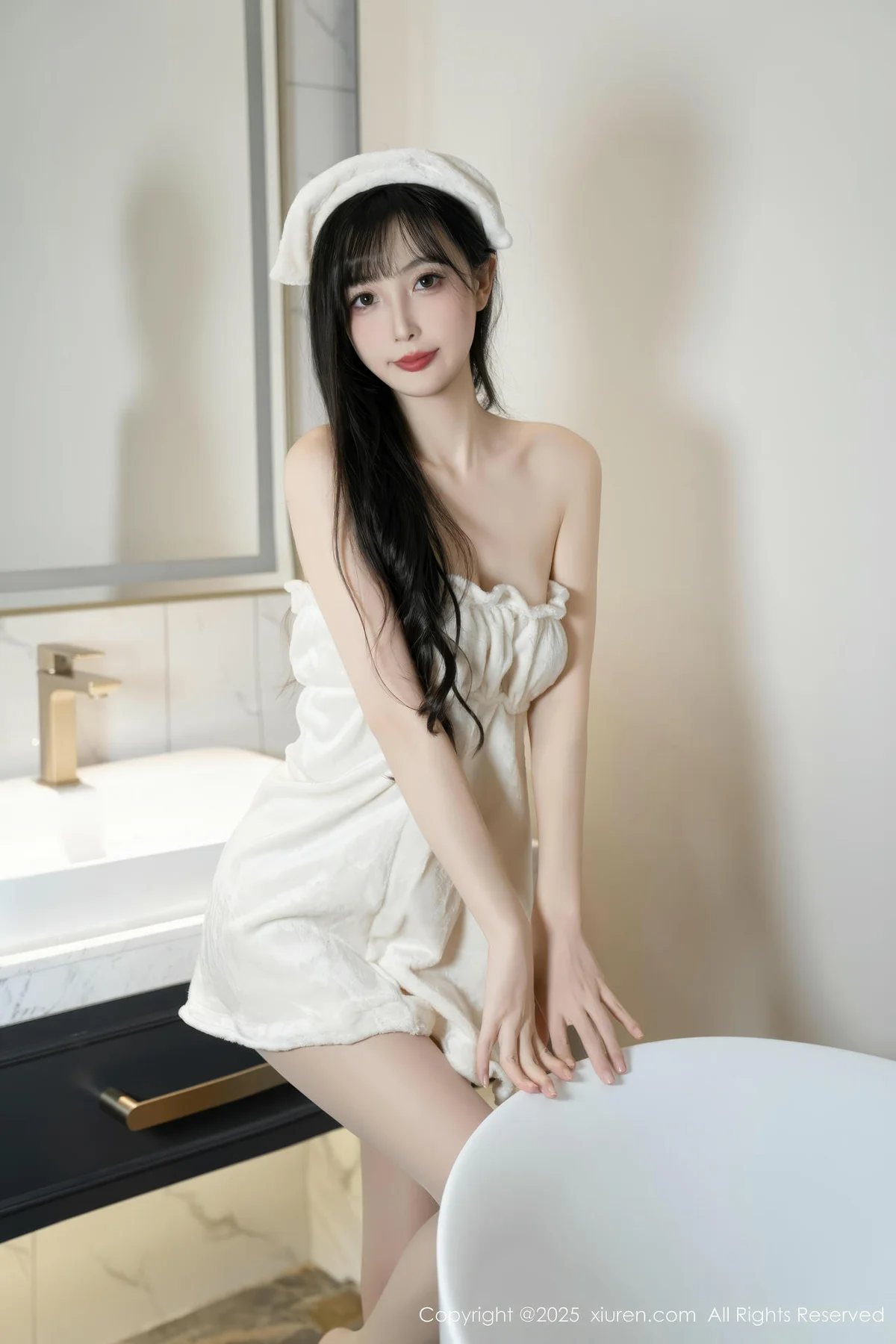 XiuRen 秀人 No.10005 樱桃小阑子 浴缸湿身沐浴 - 10