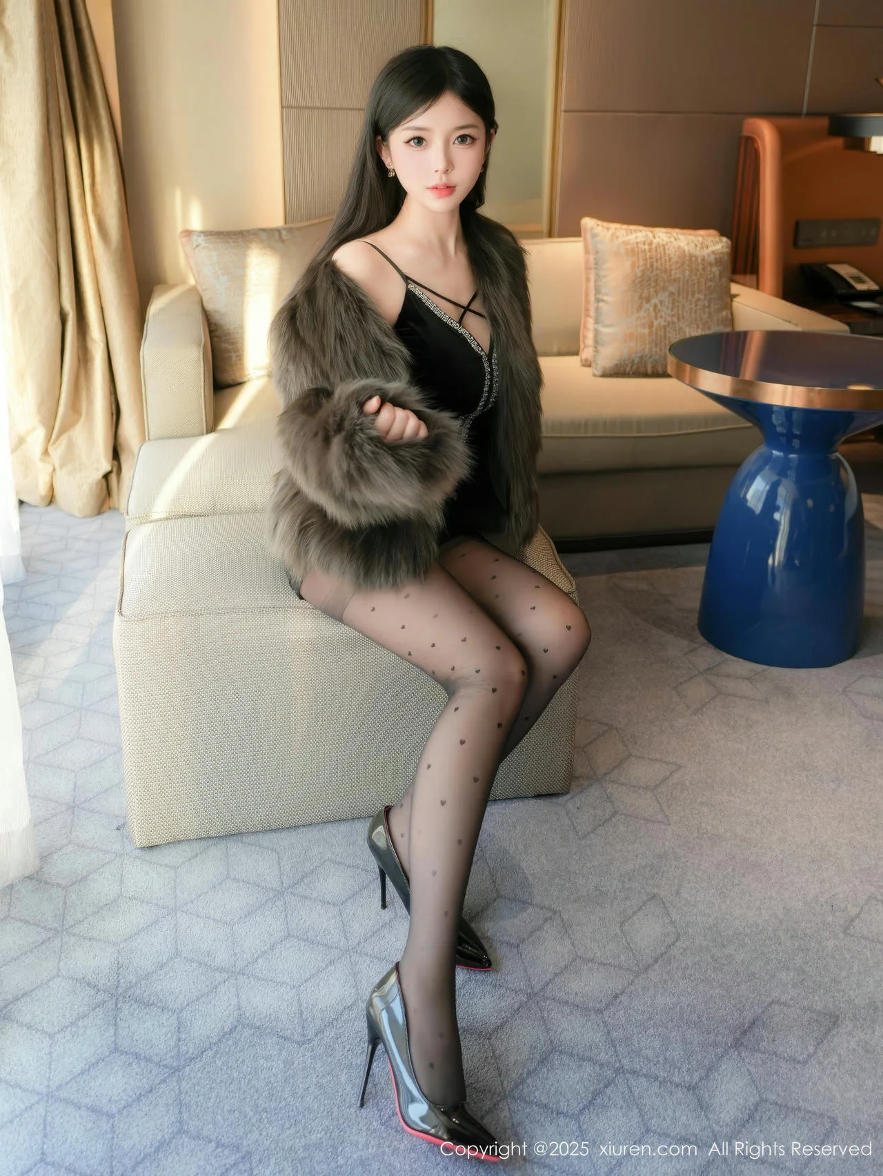 XiuRen 秀人 No.10045 优酱 爆乳美胸黑丝美腿 - 9