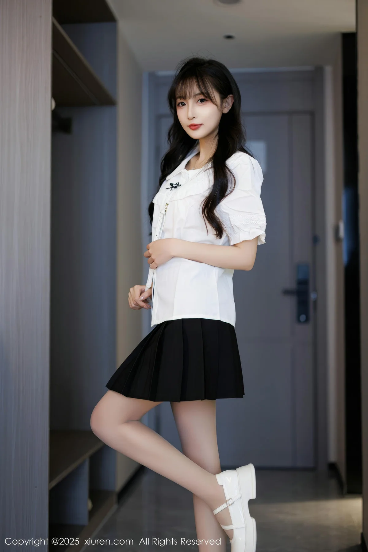 XiuRen 秀人 No.10067 樱桃小阑子 白丝美腿少女 - 4