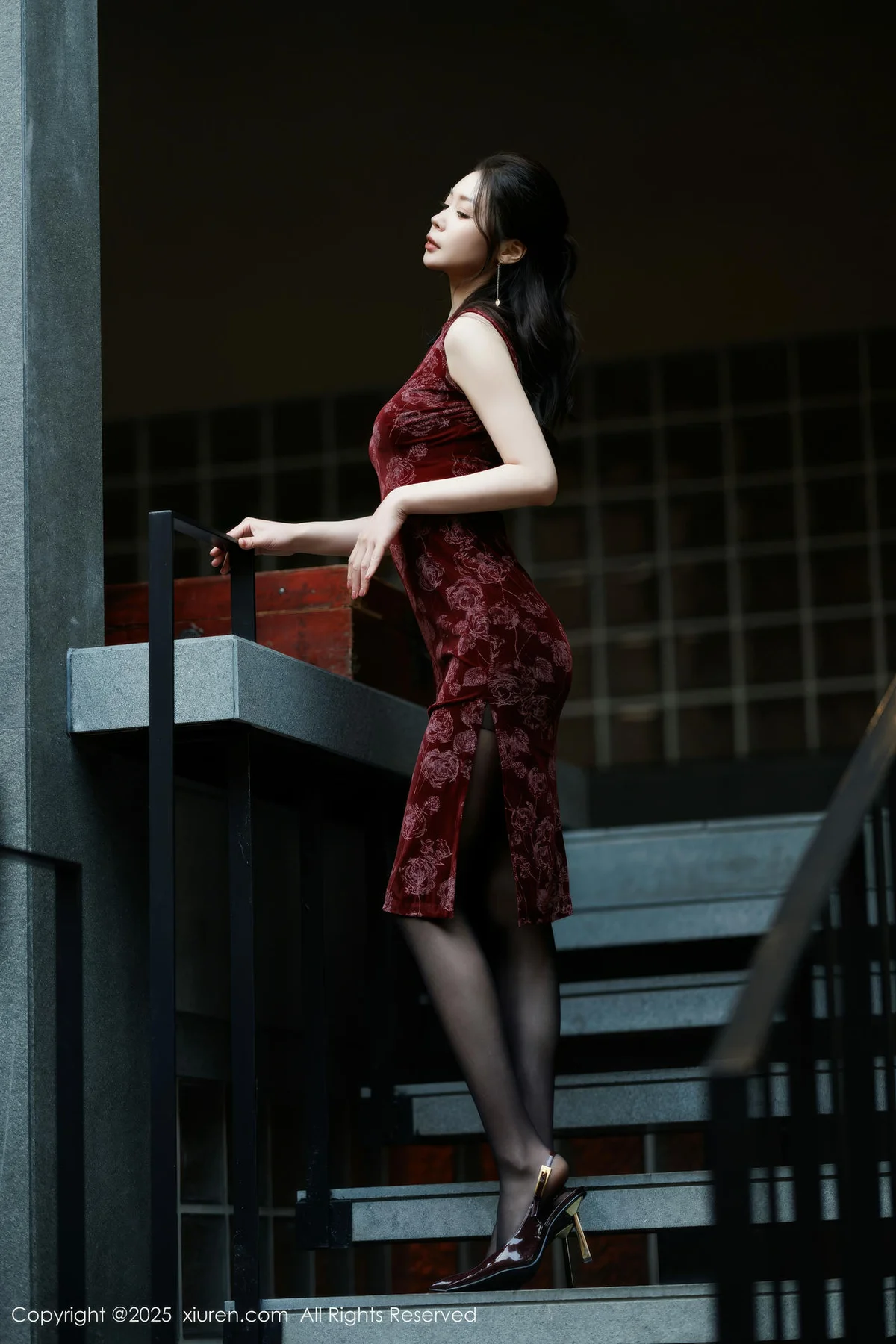 XiuRen 秀人 No.10106 梦心玥 紫色情趣连体衣 - 9