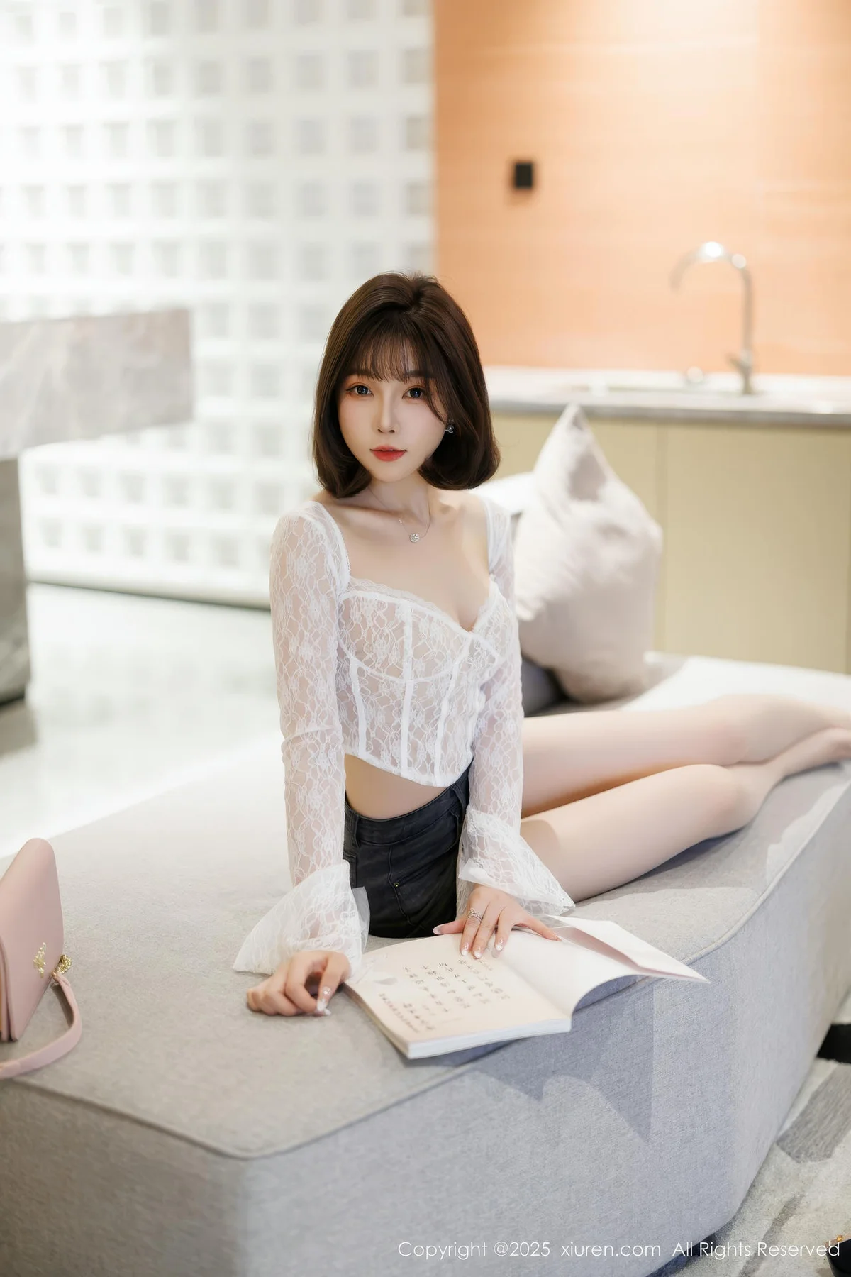 XiuRen 秀人 No.10113 徐莉芝Booty 蓝色超短牛仔裤 - 3