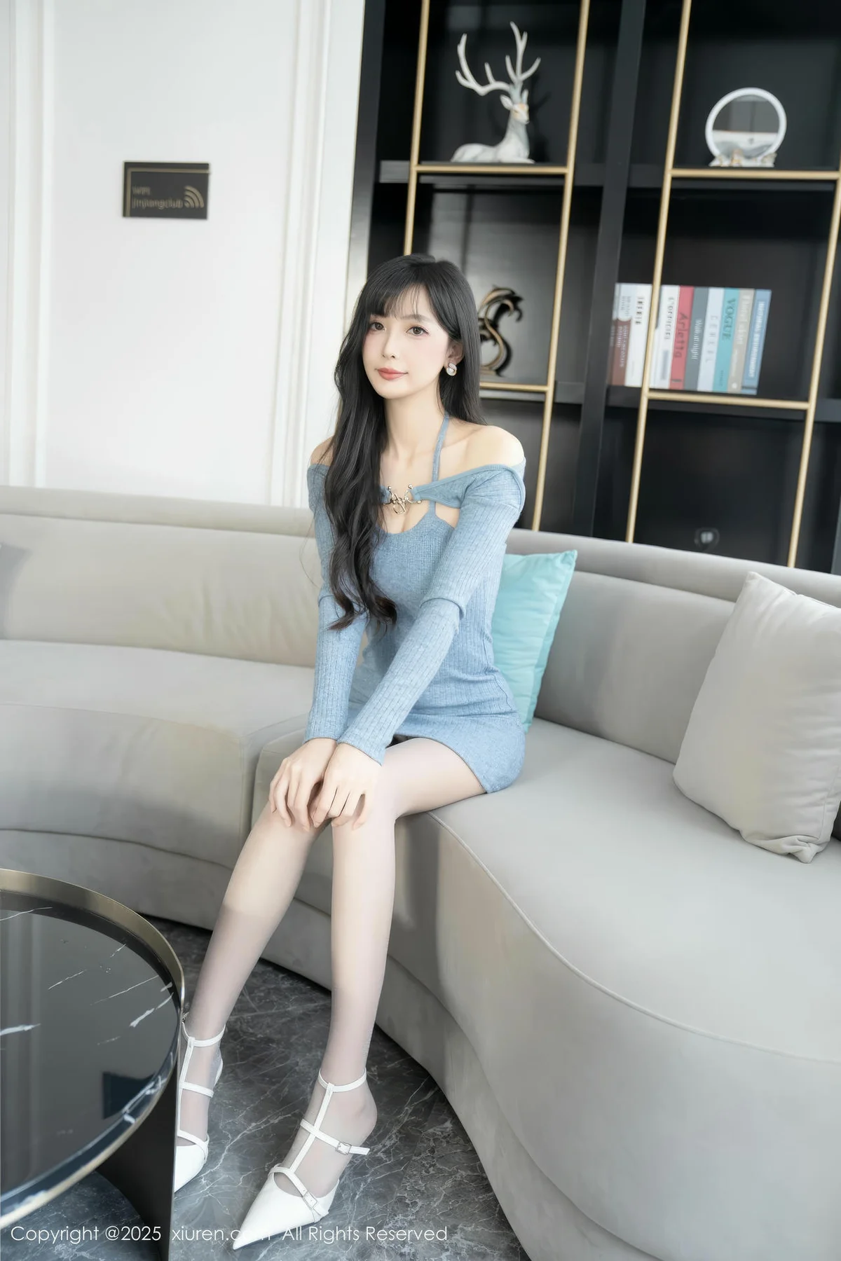 XiuRen 秀人 No.10124 樱桃小阑子 浅蓝色连衣短裙 - 2