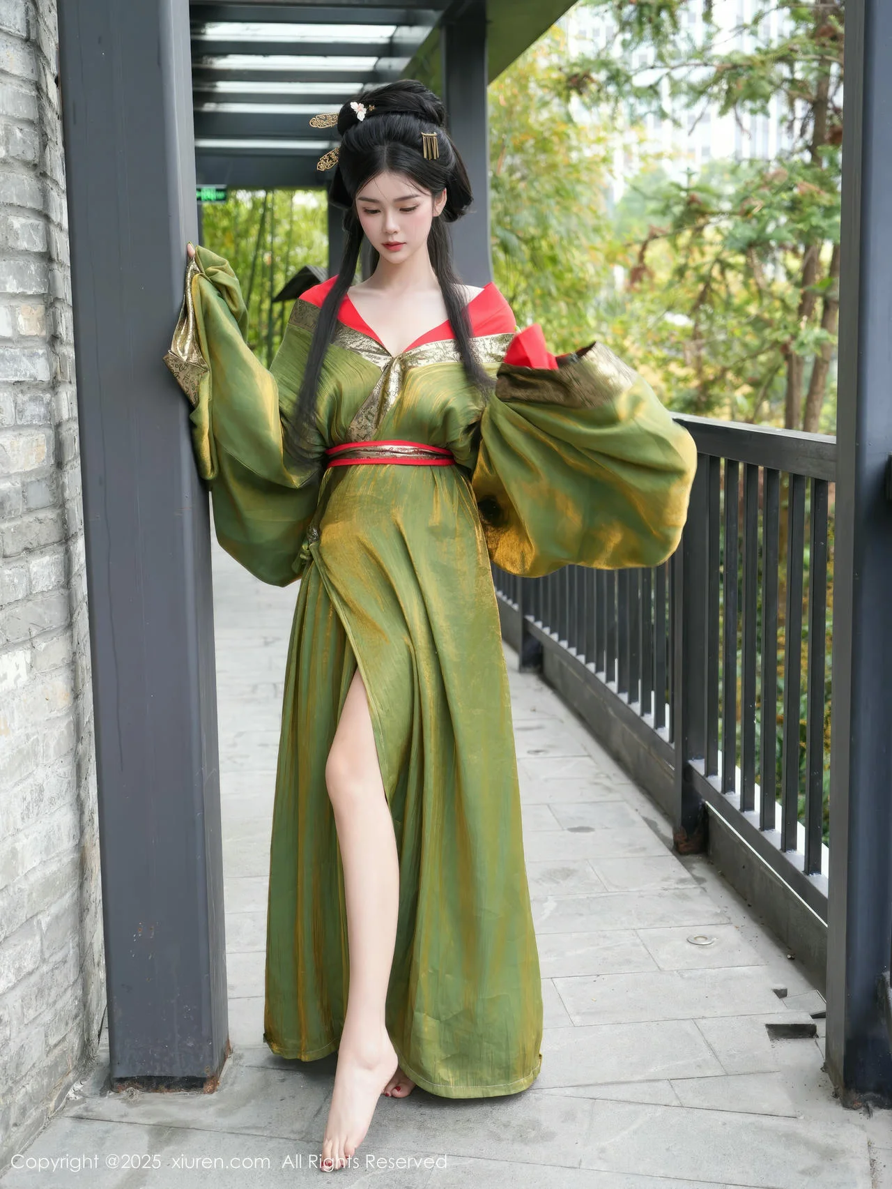 XiuRen 秀人 No.10126 雪糕CiCi 古装制服玉体户外 - 7