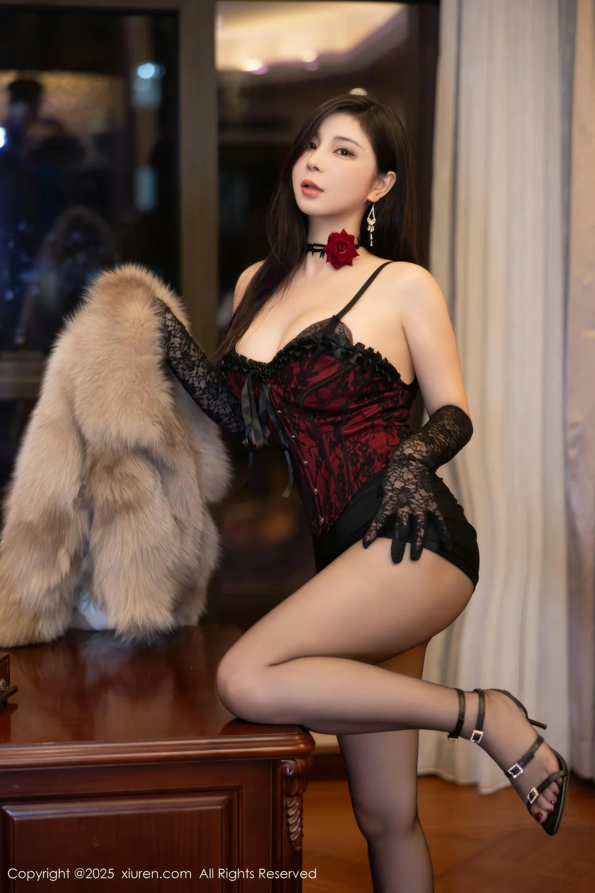 XiuRen 秀人 No.10130 小蛮妖Yummy 黑丝蕾丝美腿高跟 - 4