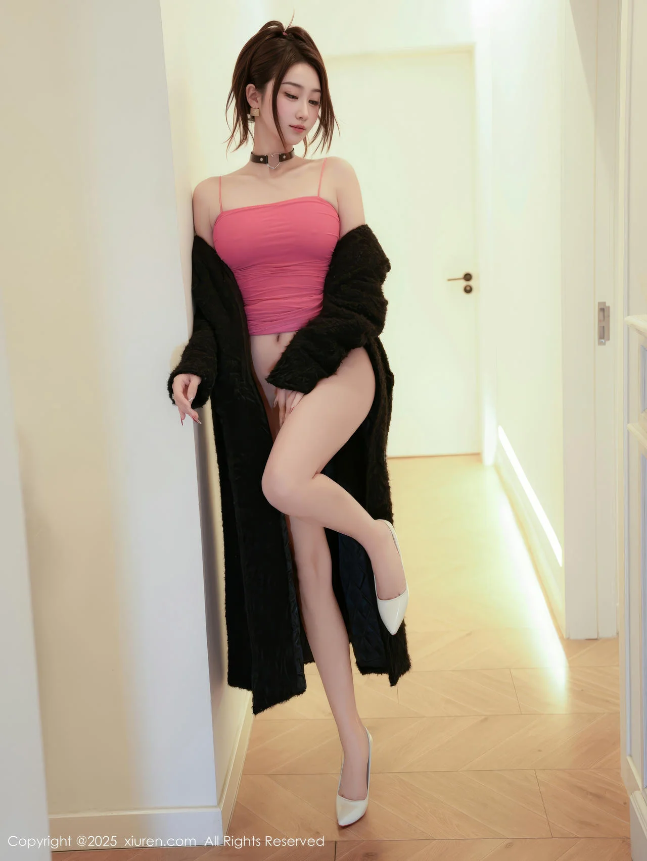 XiuRen 秀人 No.10132 星星baby 粉色紧身裙美腿美女 - 3