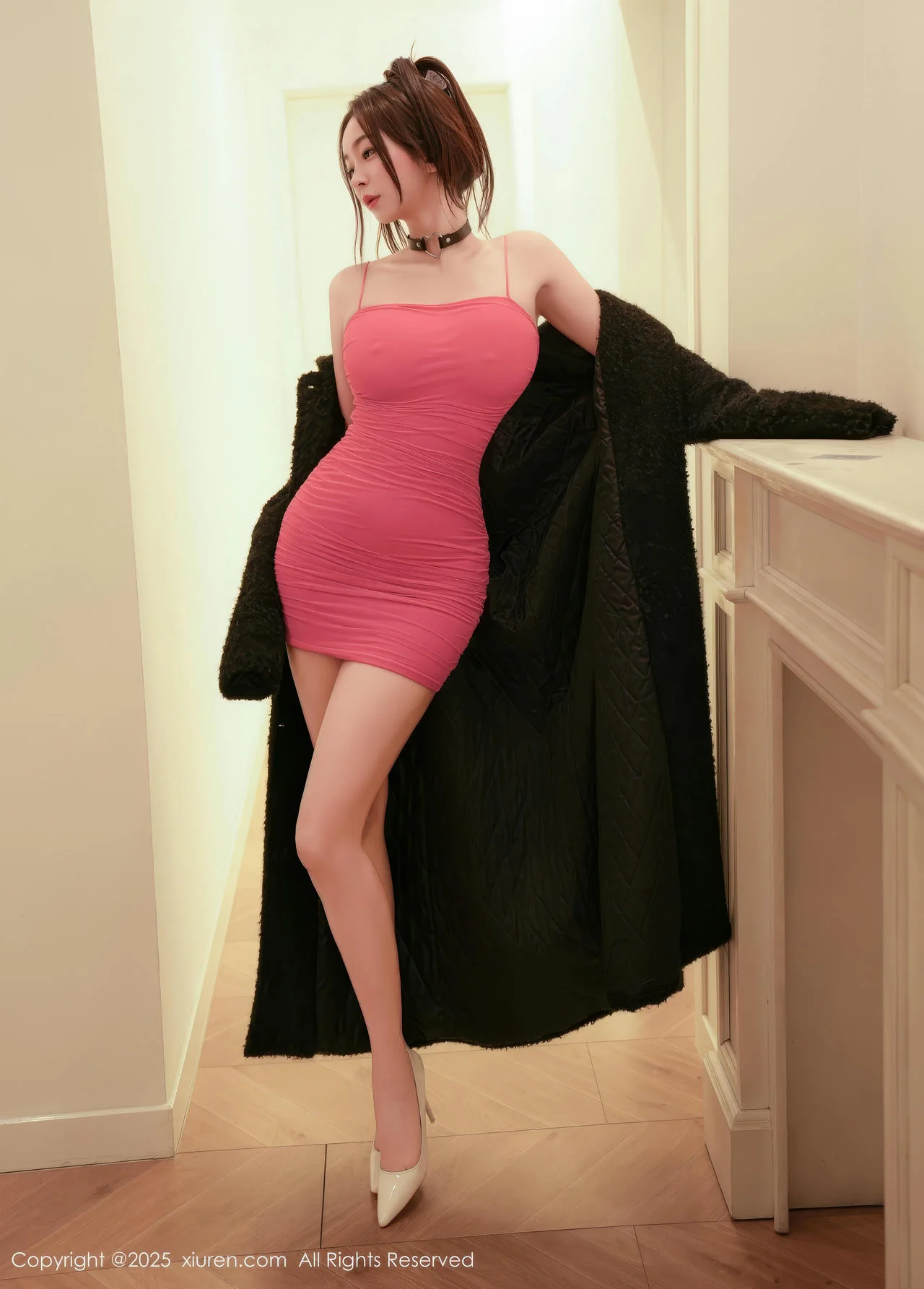 XiuRen 秀人 No.10132 星星baby 粉色紧身裙美腿美女 - 6