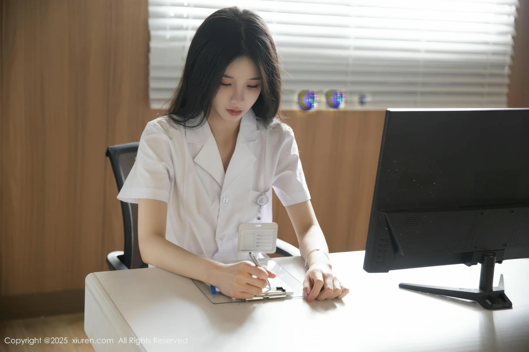 XiuRen 秀人 No.10190 布丁wow 白色护士制服 - 2