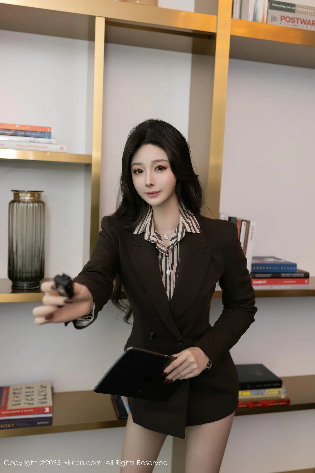 XiuRen 秀人 No.10202 小逗逗 性感灰色丝袜 - 6