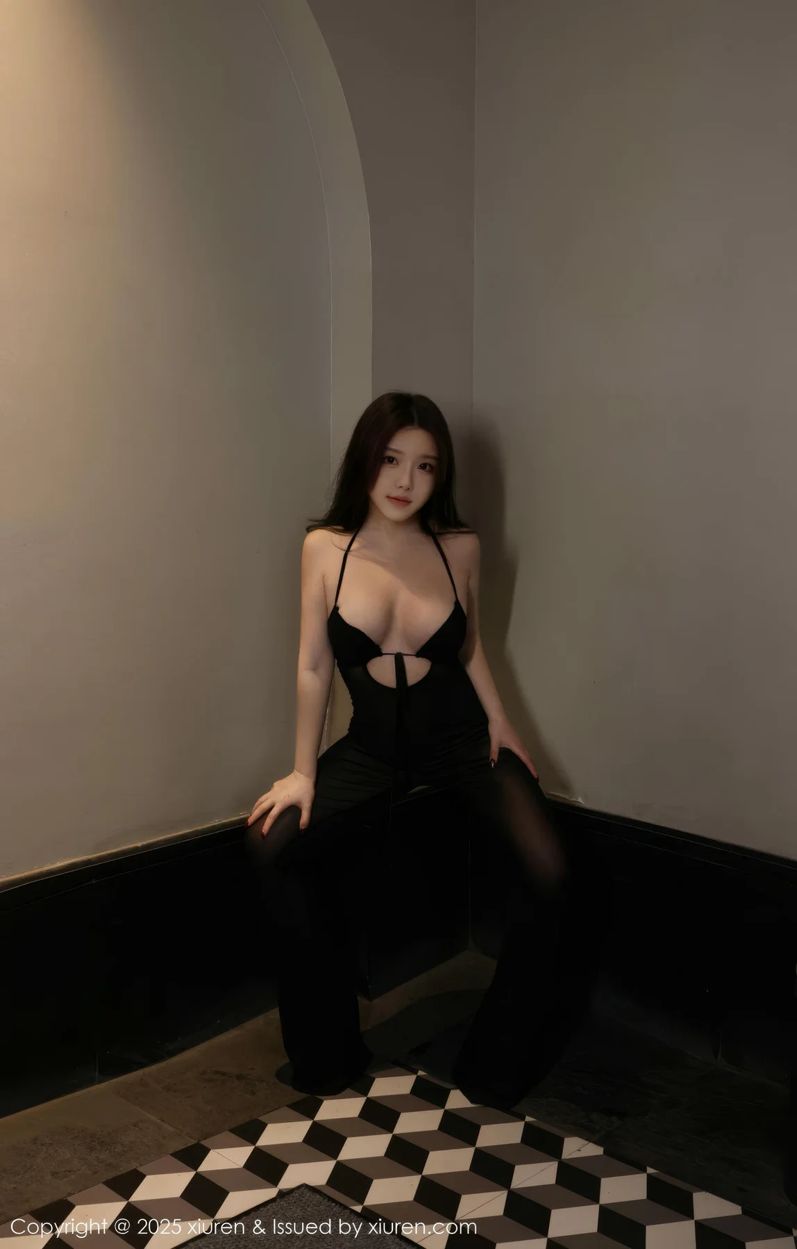 XiuRen 秀人 No.10229 小薯条nienie 粉色吊带长裙 - 7