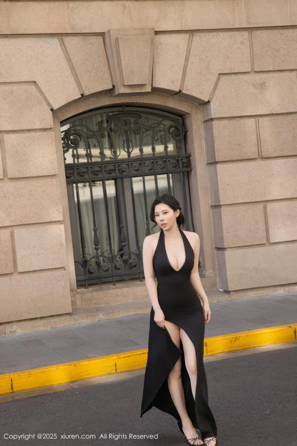 XiuRen 秀人 No.10236 白茹雪abby 黑色连衣裙 - 3
