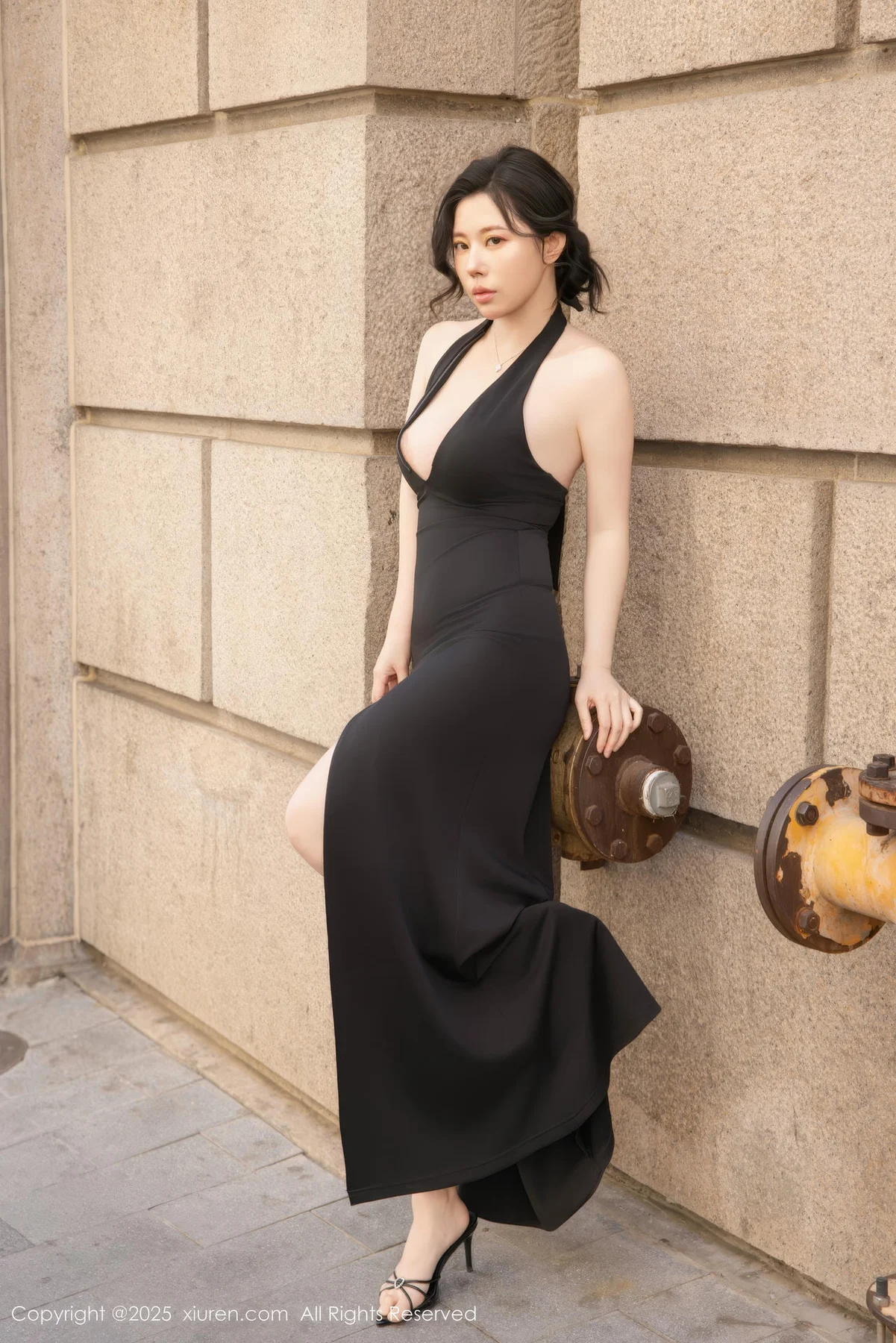 XiuRen 秀人 No.10236 白茹雪abby 黑色连衣裙 - 5