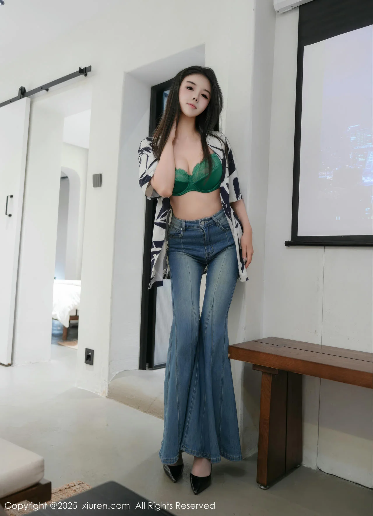 XiuRen 秀人 No.10260 袁圆 黑白纹T恤灰丝 - 7