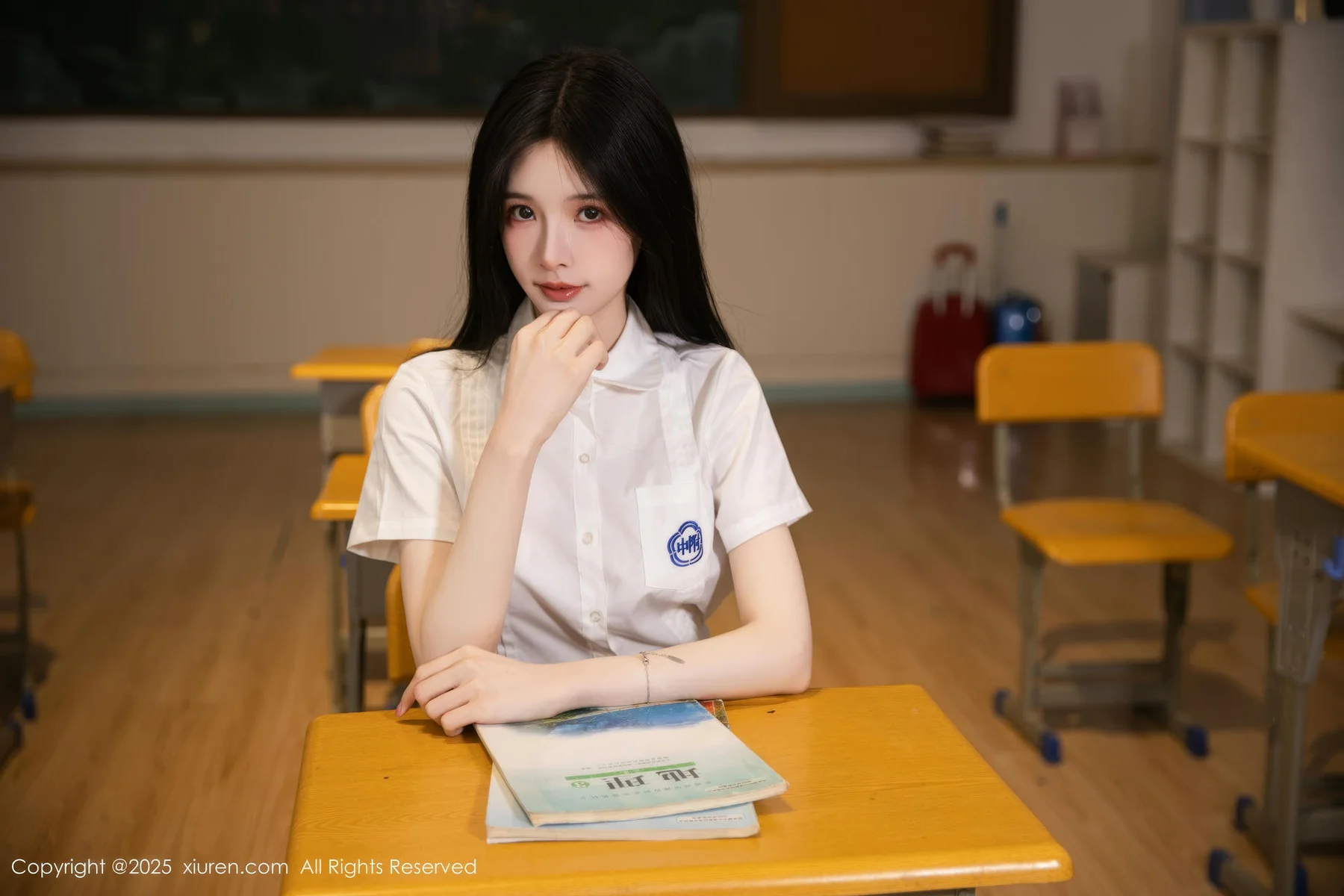 XiuRen 秀人 No.10287 布丁wow JK制服魅惑黑丝 - 9