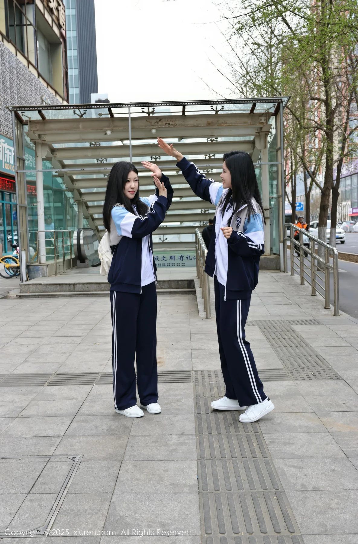 XiuRen 秀人 No.10288 小芭乐 两位蓝色校服大美女 - 6