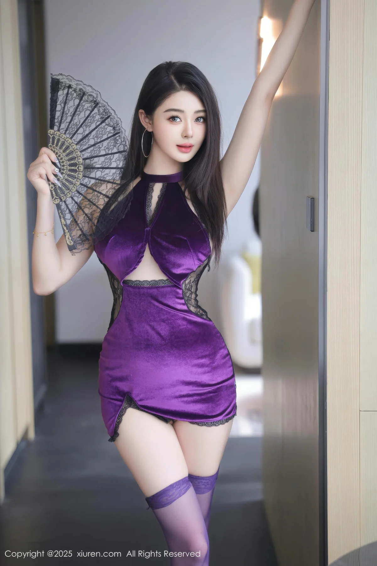 XiuRen 秀人 No.10289 Candy糖糖 紫色连衣短裙 - 1