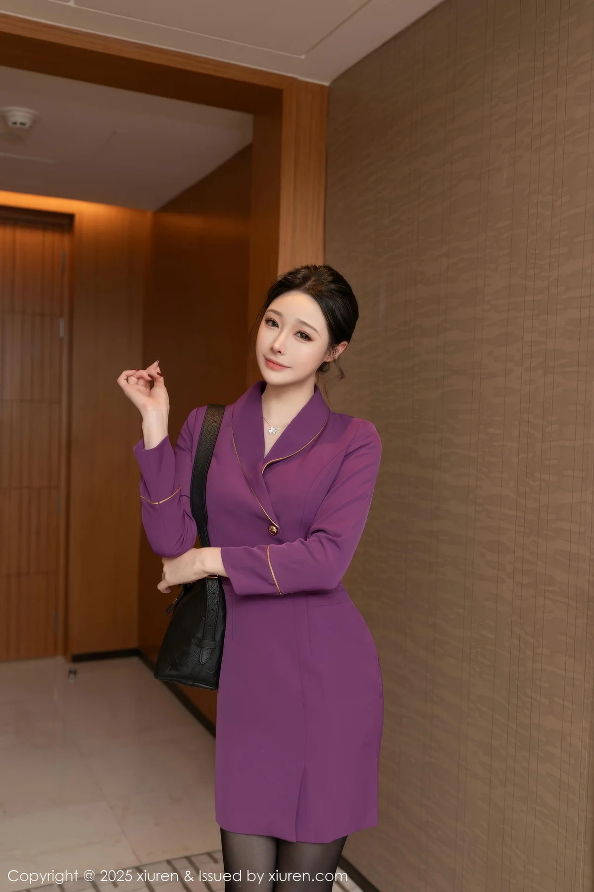 XiuRen 秀人 No.10290 小逗逗 紫色制服魅惑黑丝 - 6