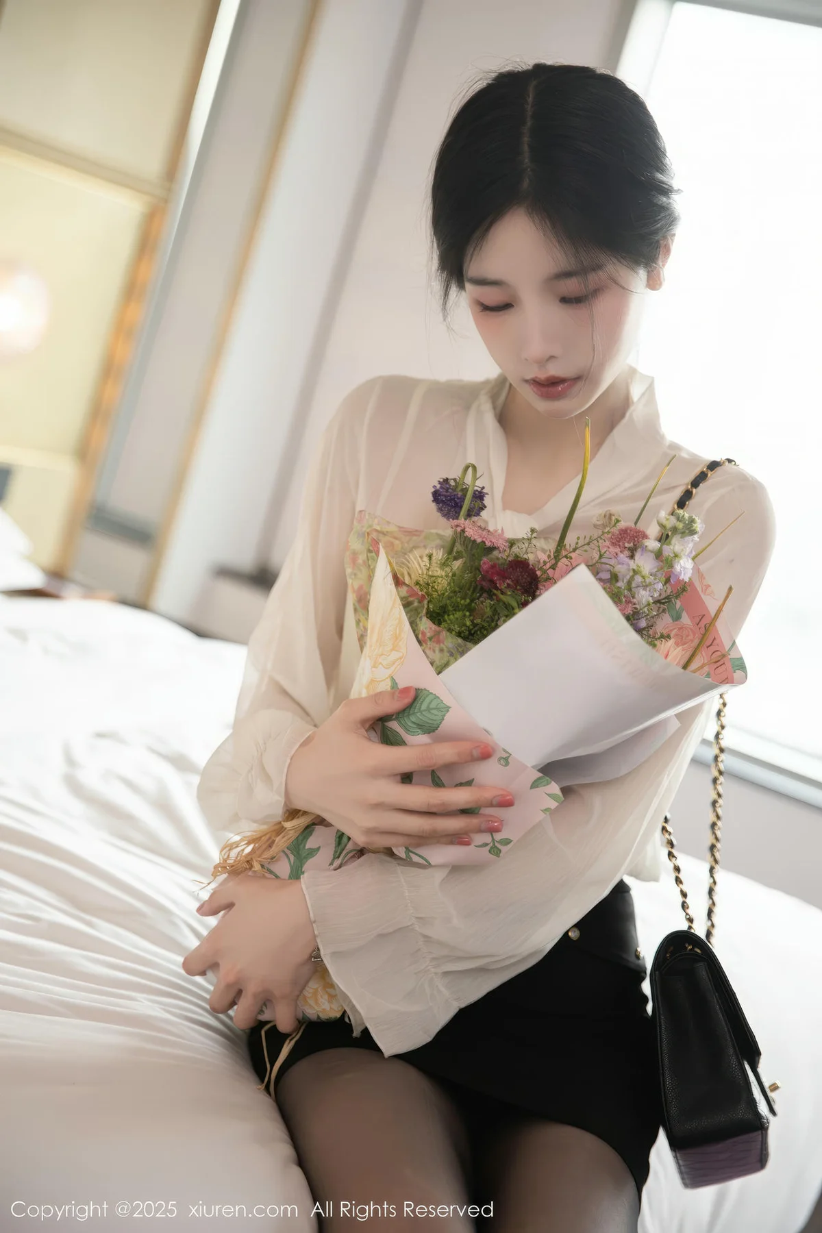 XiuRen 秀人 No.10319 布丁wow 白色上衣黑色短裙 - 6