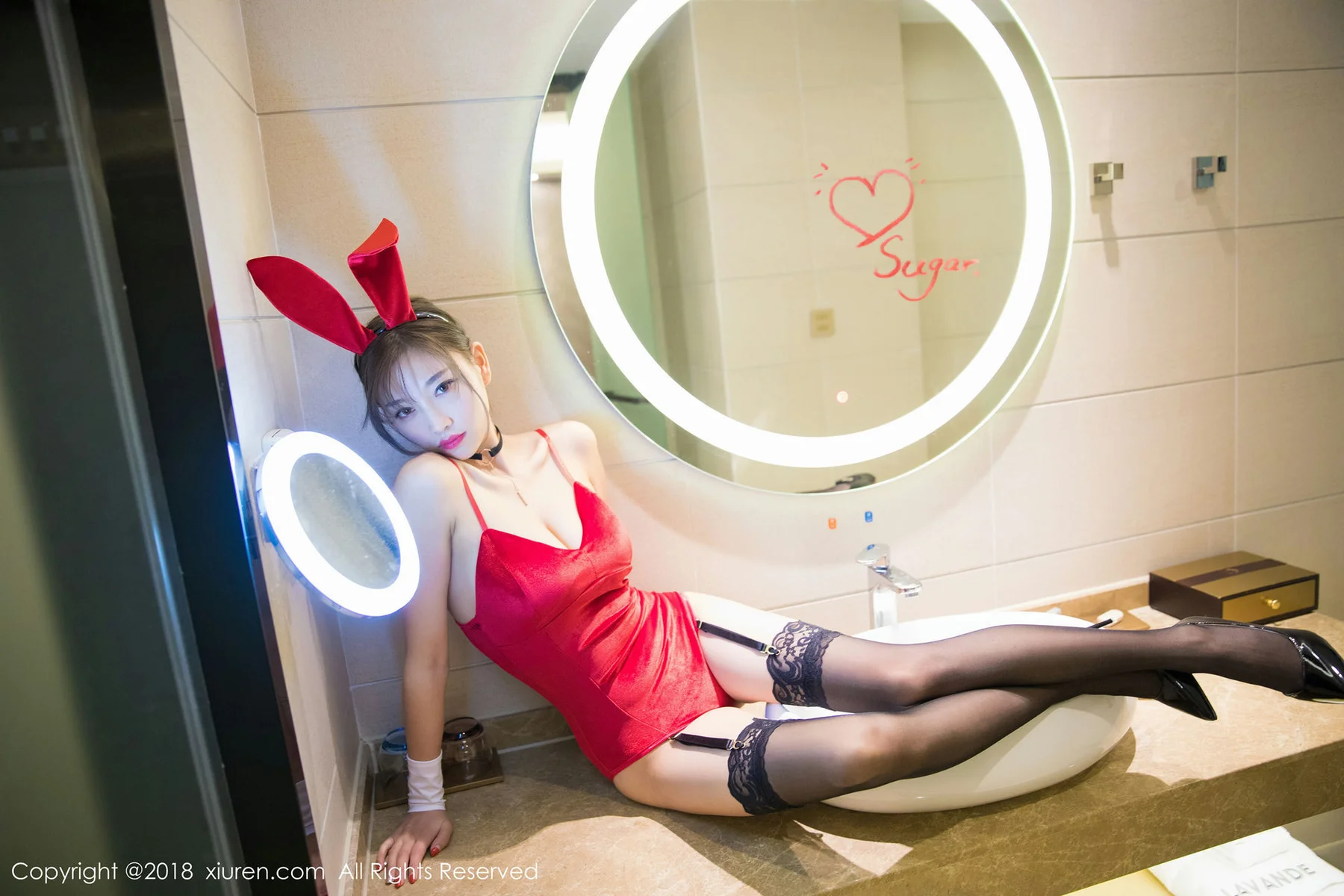 XiuRen 秀人 No.1033 兔女郎杨晨晨sugar 湿身短发美女 - 4