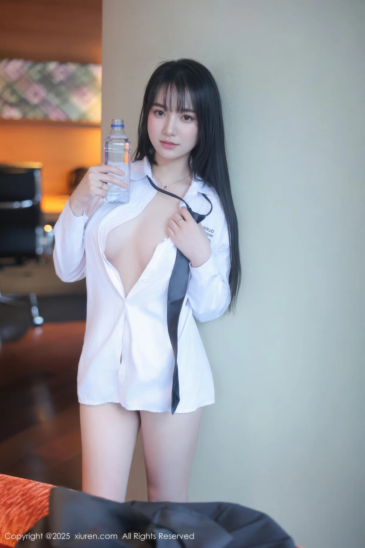 XiuRen 秀人 No.10335 软情 诱人白色丝袜 - 2