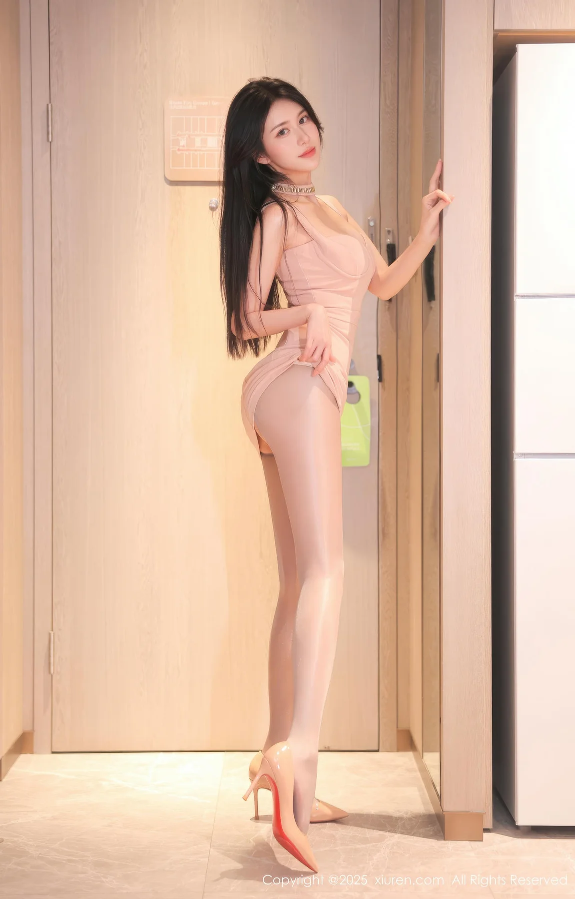 XiuRen 秀人 No.10339 shelly诗莉吖 粉色连衣短裙 - 4