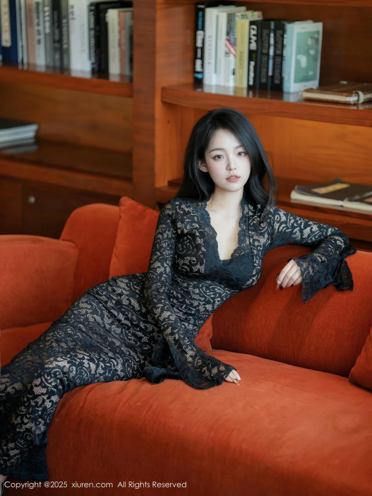 XiuRen 秀人 No.10360 白琮瑗 黑色蕾丝长裙 - 3