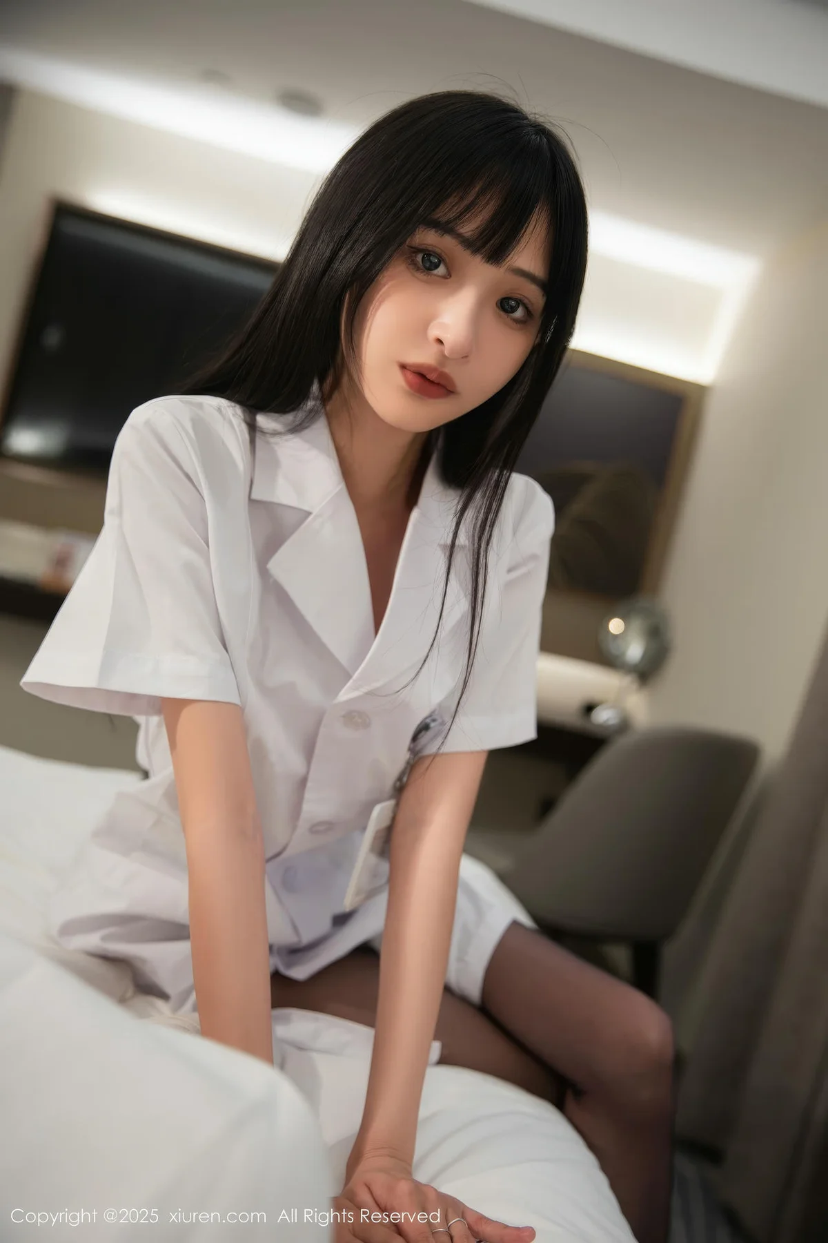 XiuRen 秀人 No.10373 茂木希子 白色护士服 - 2