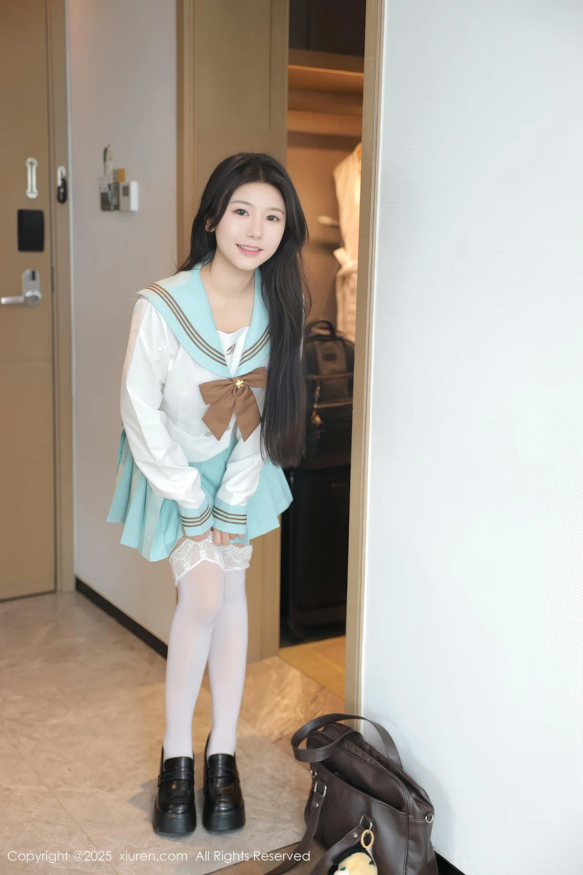 XiuRen 秀人 No.10379 林嘉馨 jk短裙清纯美女 - 5