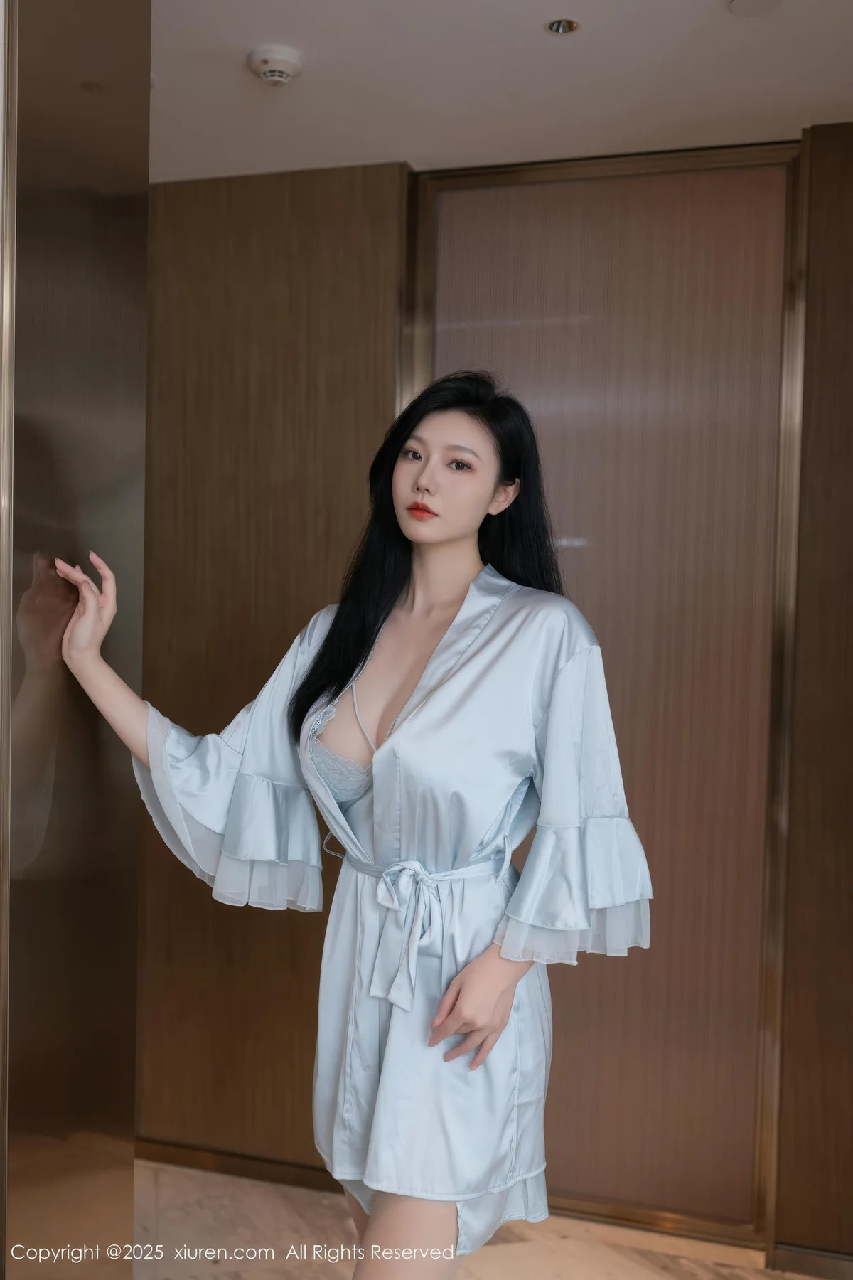 XiuRen 秀人 No.10390 安然anran 性感睡裙美腿 - 1