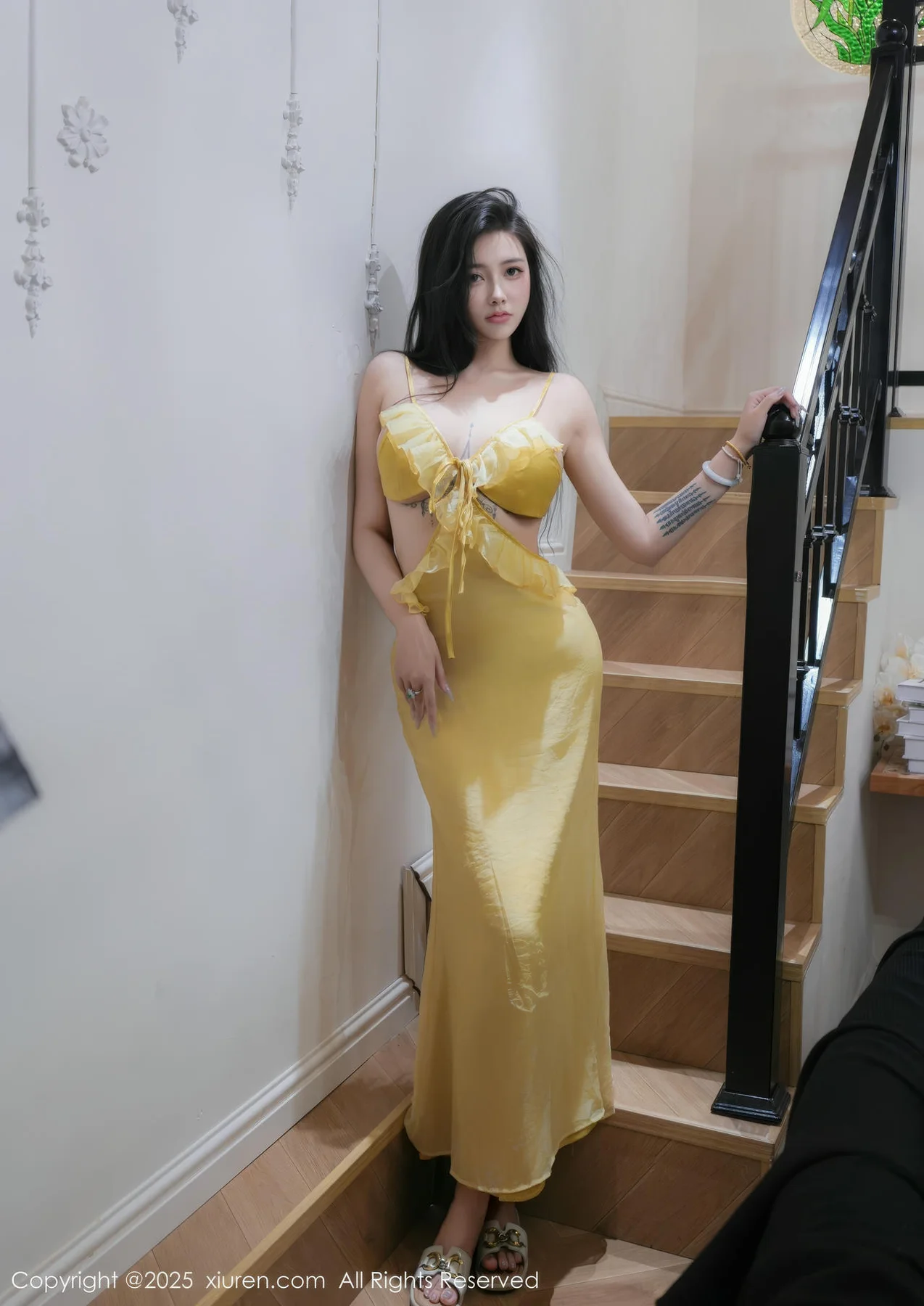 XiuRen 秀人 No.10395 娜比 肥臀黄色纱裙 - 6