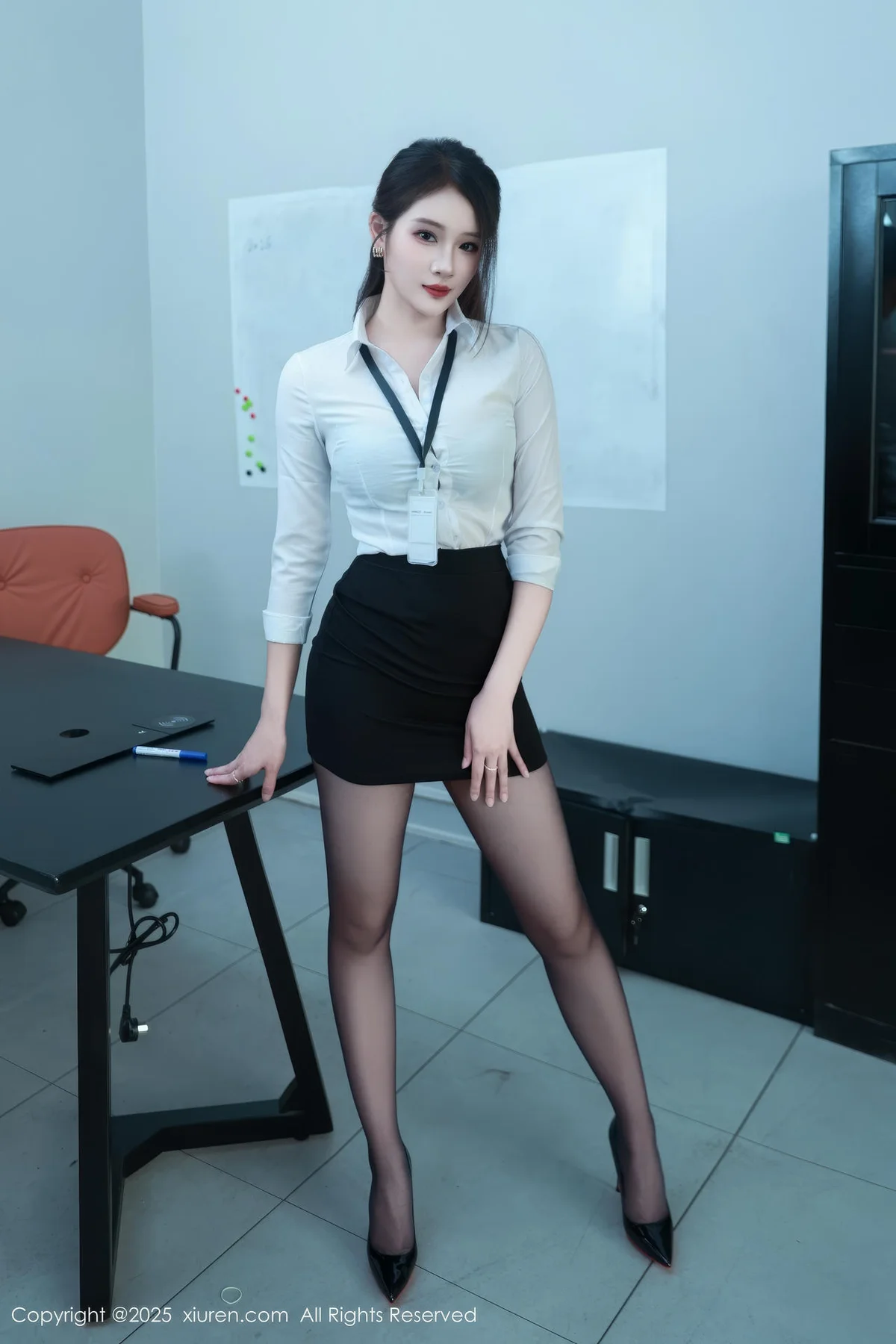 XiuRen 秀人 No.10406 南乔 性感连体衣 - 1