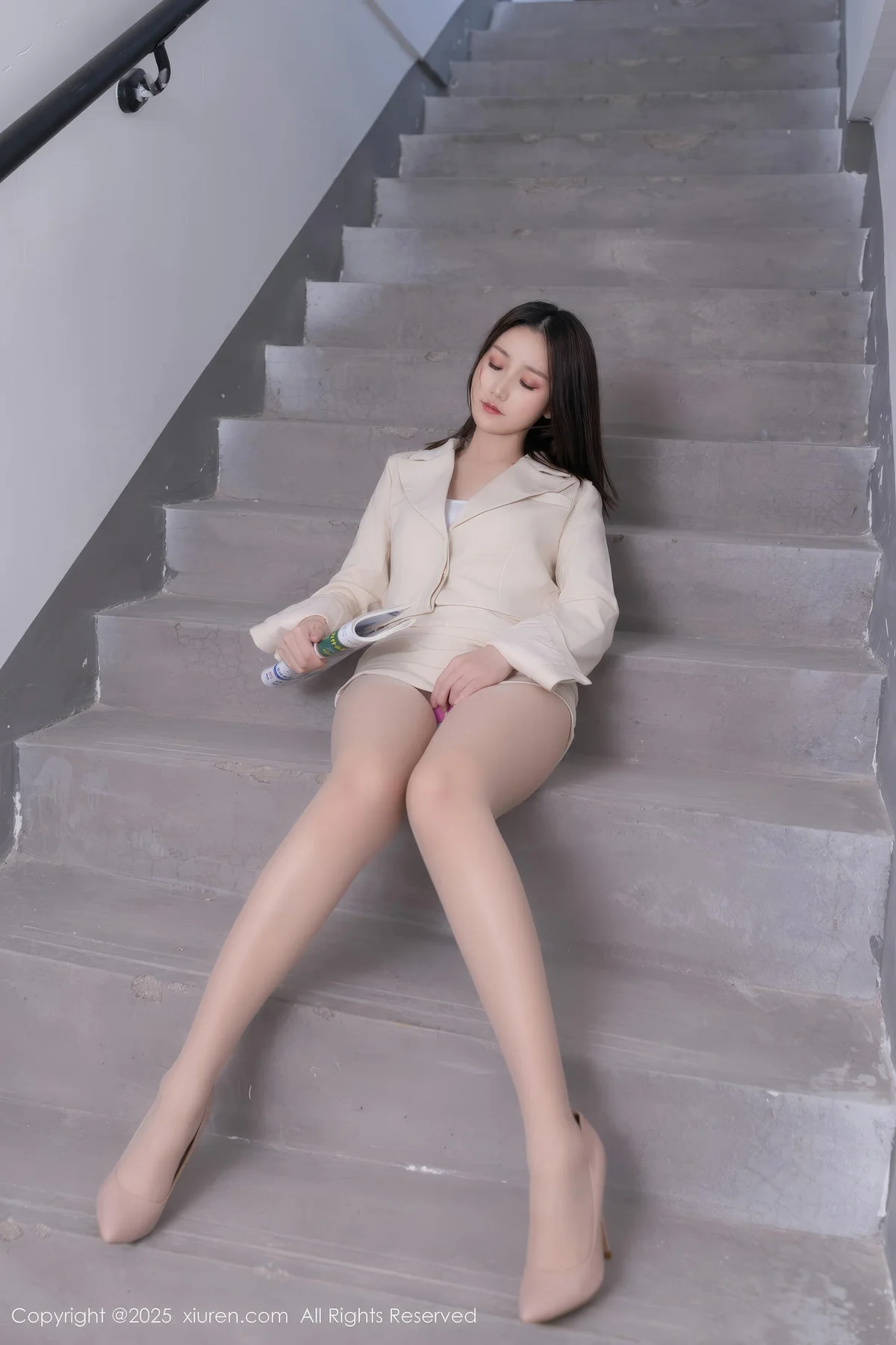 XiuRen 秀人 No.10428 杏子Yada 诱人肉色丝袜 - 5