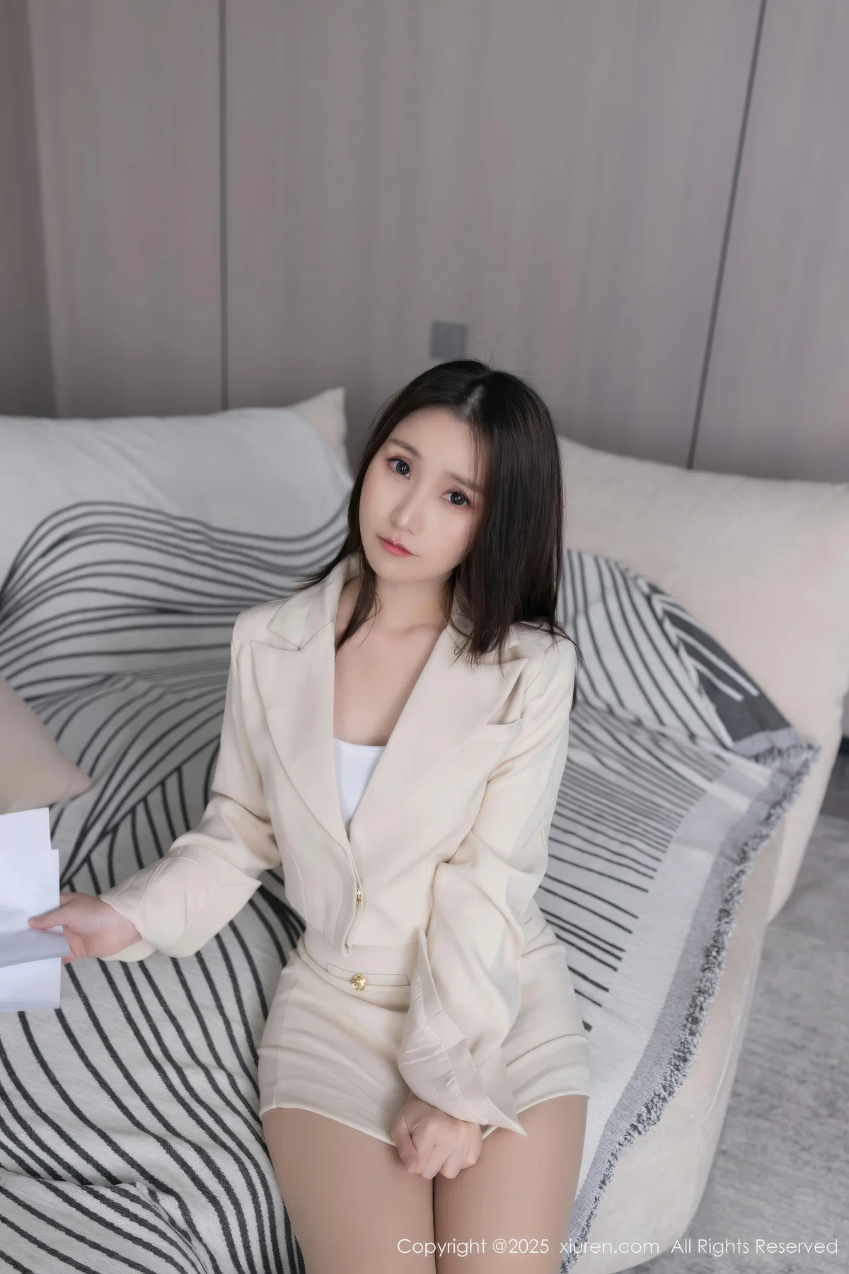 XiuRen 秀人 No.10428 杏子Yada 诱人肉色丝袜 - 3