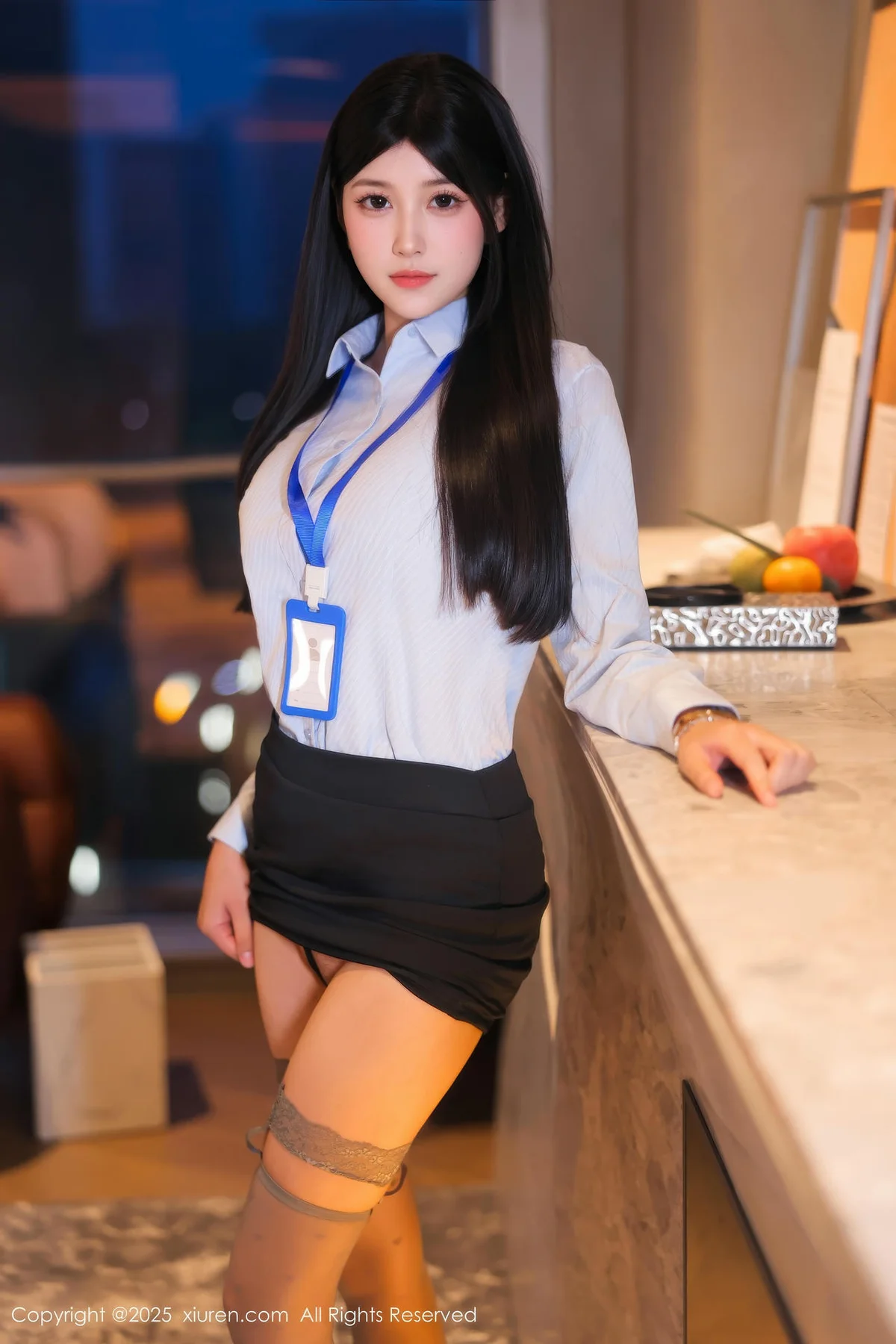 XiuRen 秀人 No.10440 余安安 蓝色OL灰色丝袜 - 8