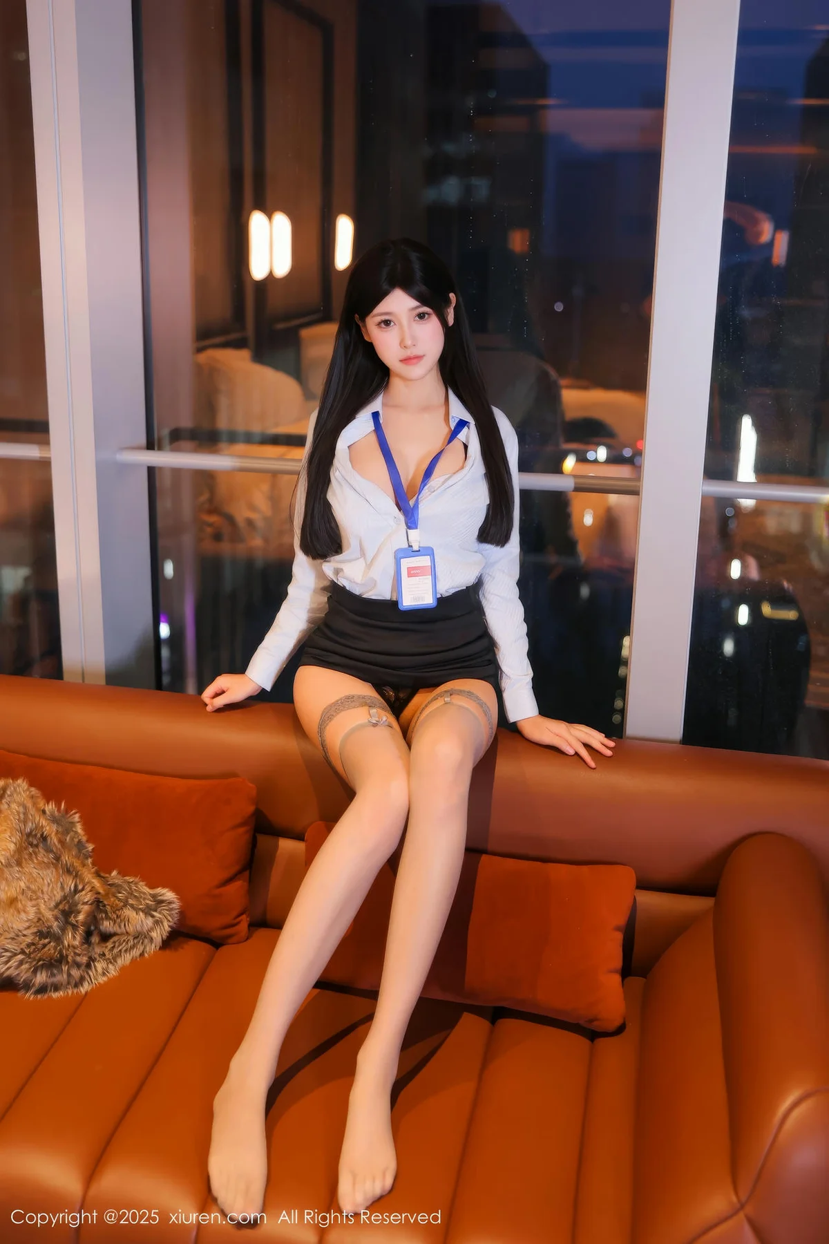 XiuRen 秀人 No.10440 余安安 蓝色OL灰色丝袜 - 7