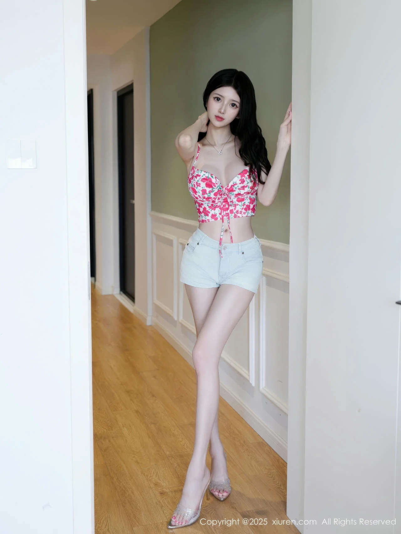 XiuRen 秀人 No.10442 白小蝶 花色内衣诱人线条 - 9