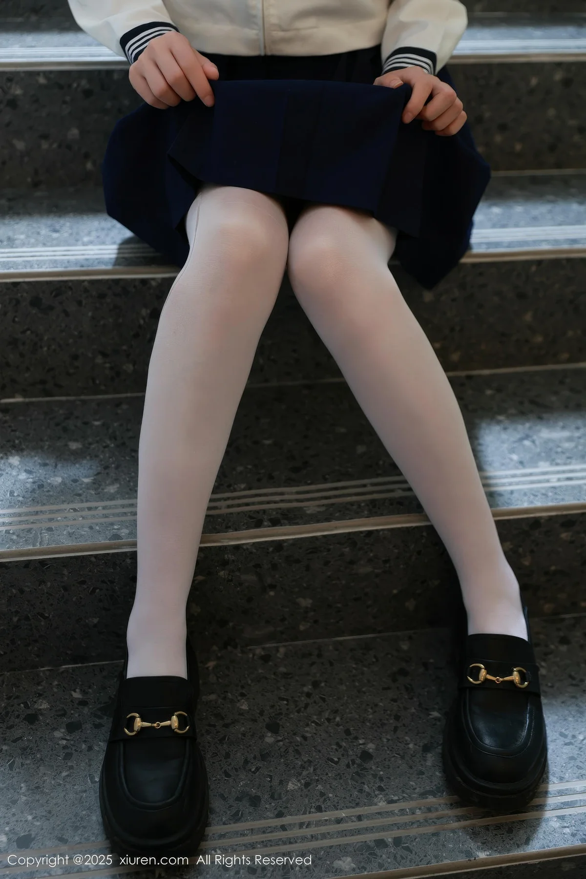 XiuRen 秀人 No.10458 糯咪 JK制服白色丝袜 - 5