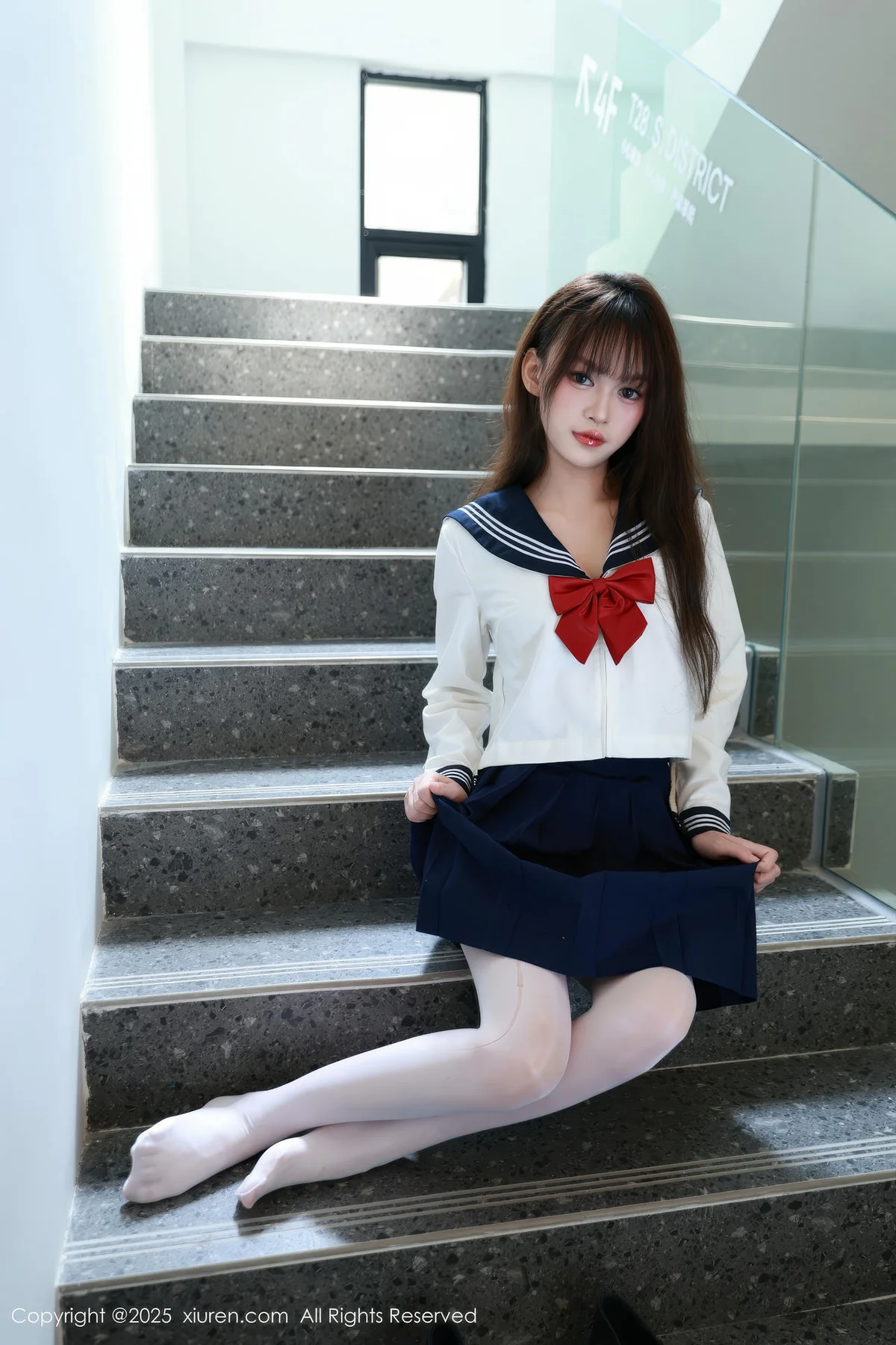 XiuRen 秀人 No.10458 糯咪 JK制服白色丝袜 - 3