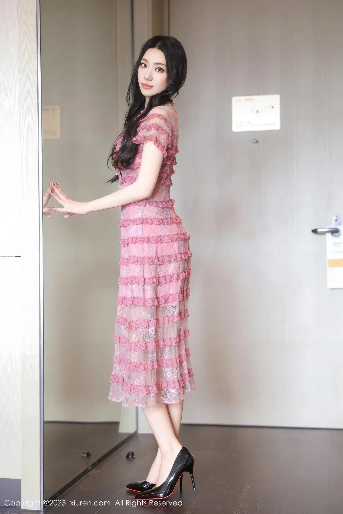 XiuRen 秀人 No.10459 桑宁 紫色连衣短裙 - 2