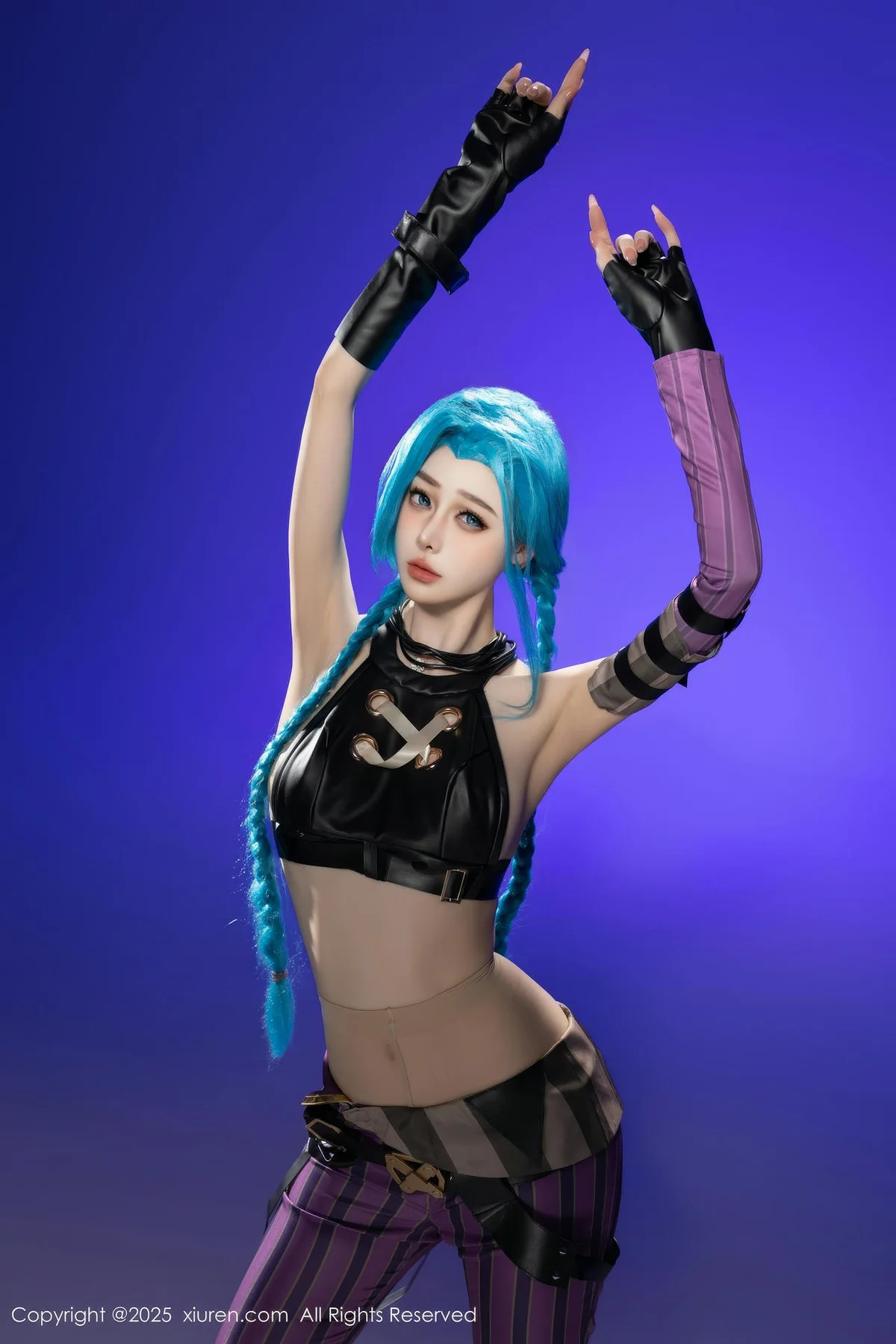 XiuRen 秀人 No.10479 小逗逗 性感Cosplay装扮肉色丝袜 - 6