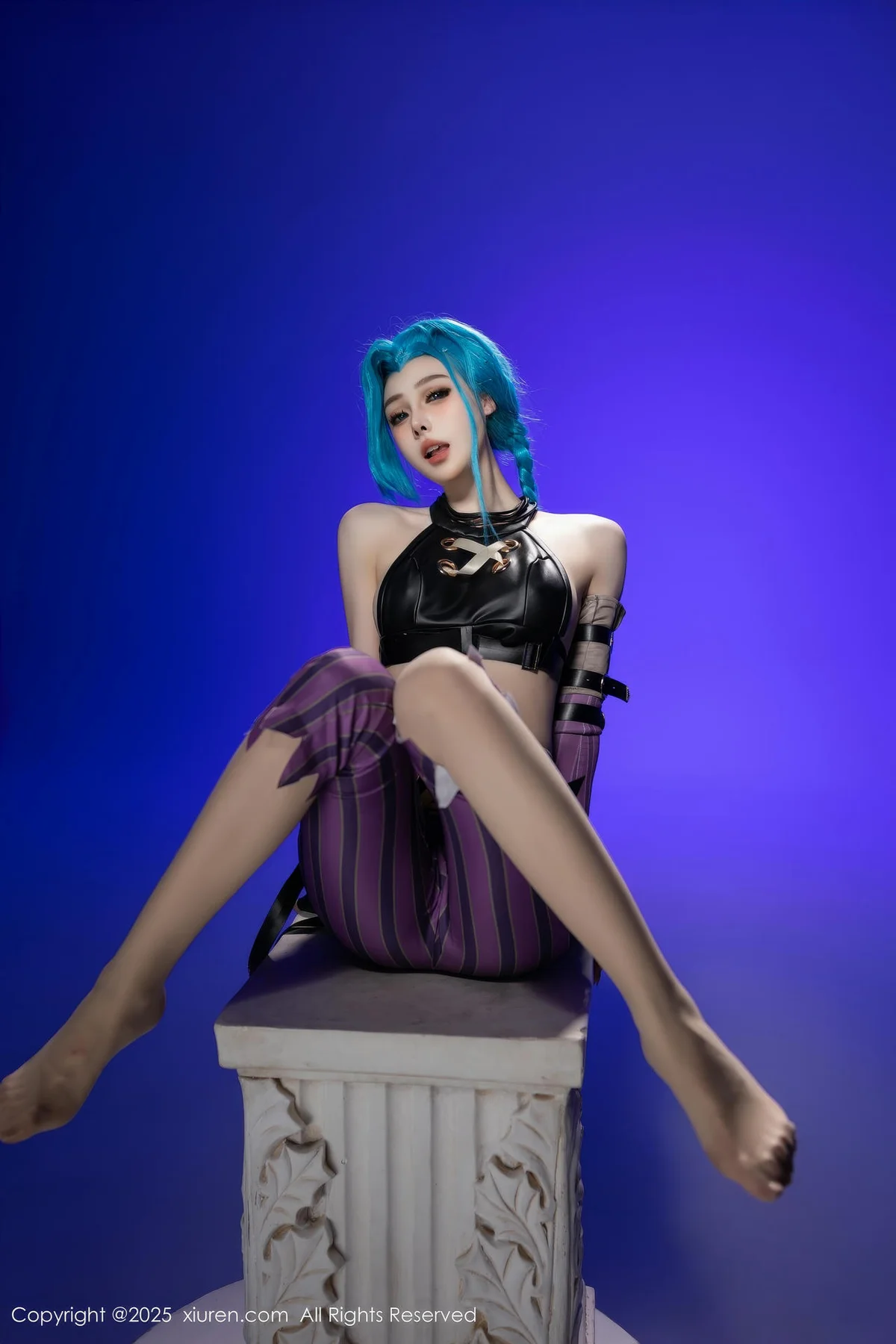 XiuRen 秀人 No.10479 小逗逗 性感Cosplay装扮肉色丝袜 - 10