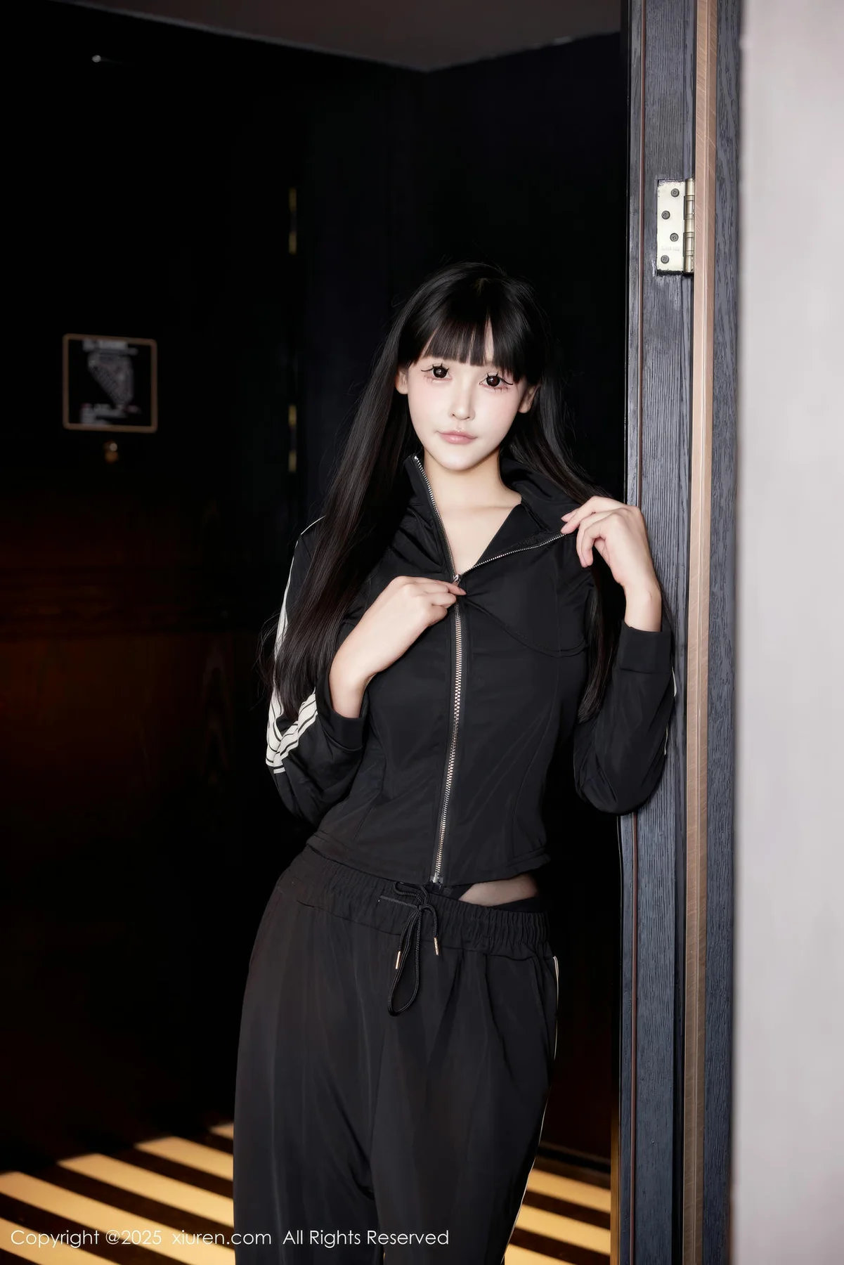 XiuRen 秀人 No.10482 智恩baby 黑色情趣内衣 - 4