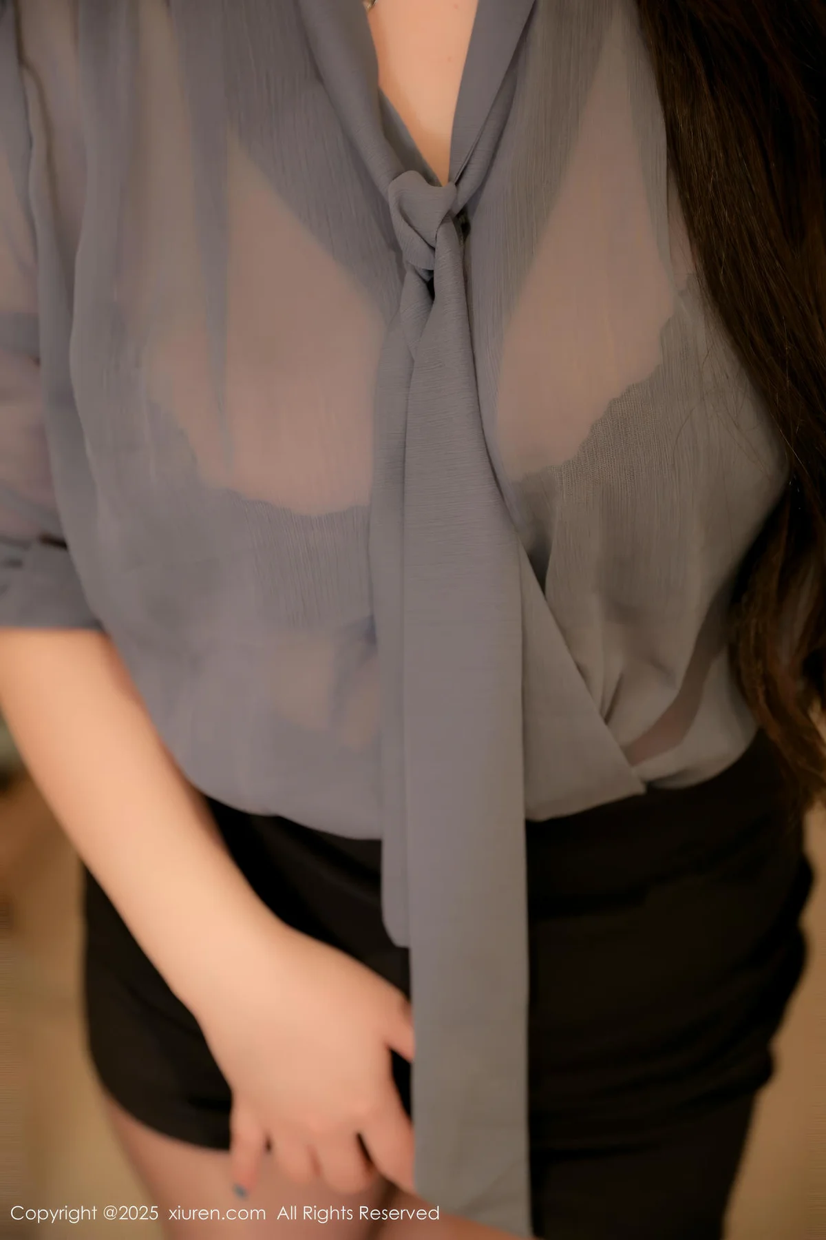 XiuRen 秀人 No.10484 蛋蛋宝 性感OL魅惑黑丝 - 2