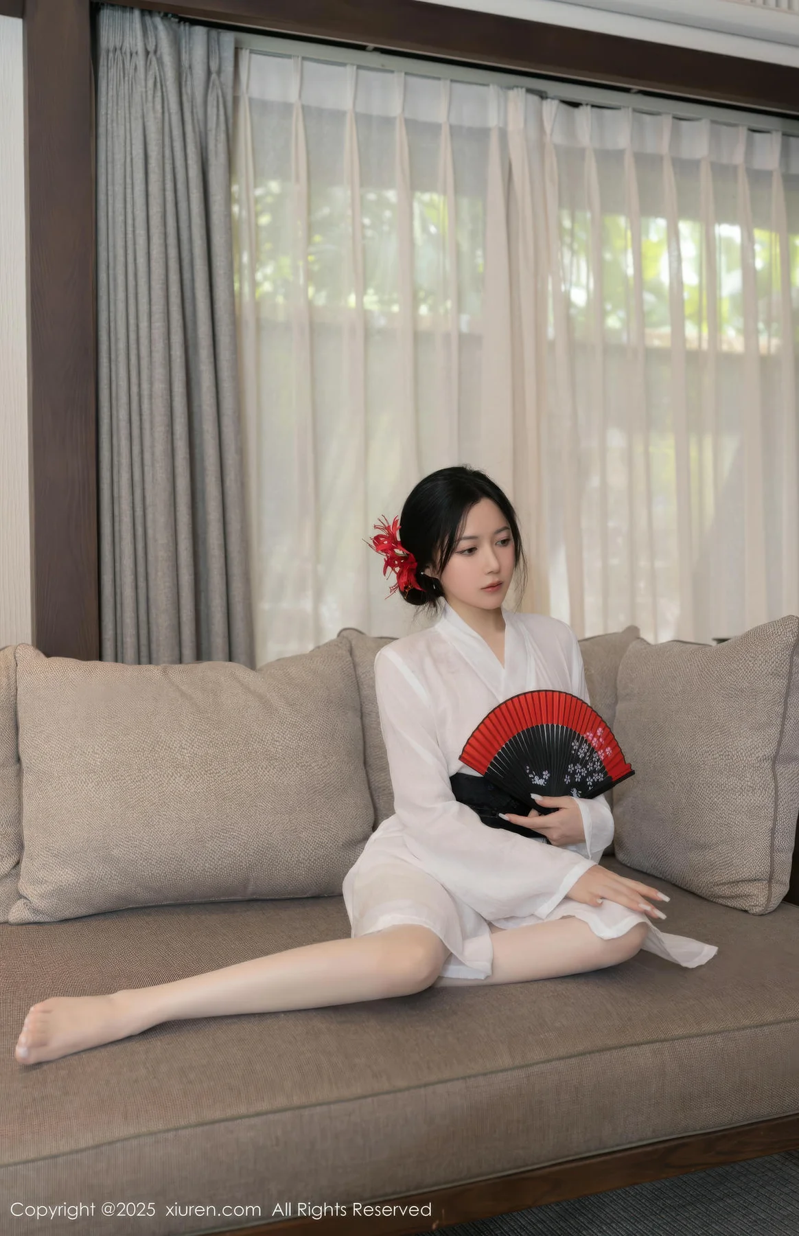 XiuRen 秀人 No.10514 鱼子酱Fish  诱人白色丝袜 - 2