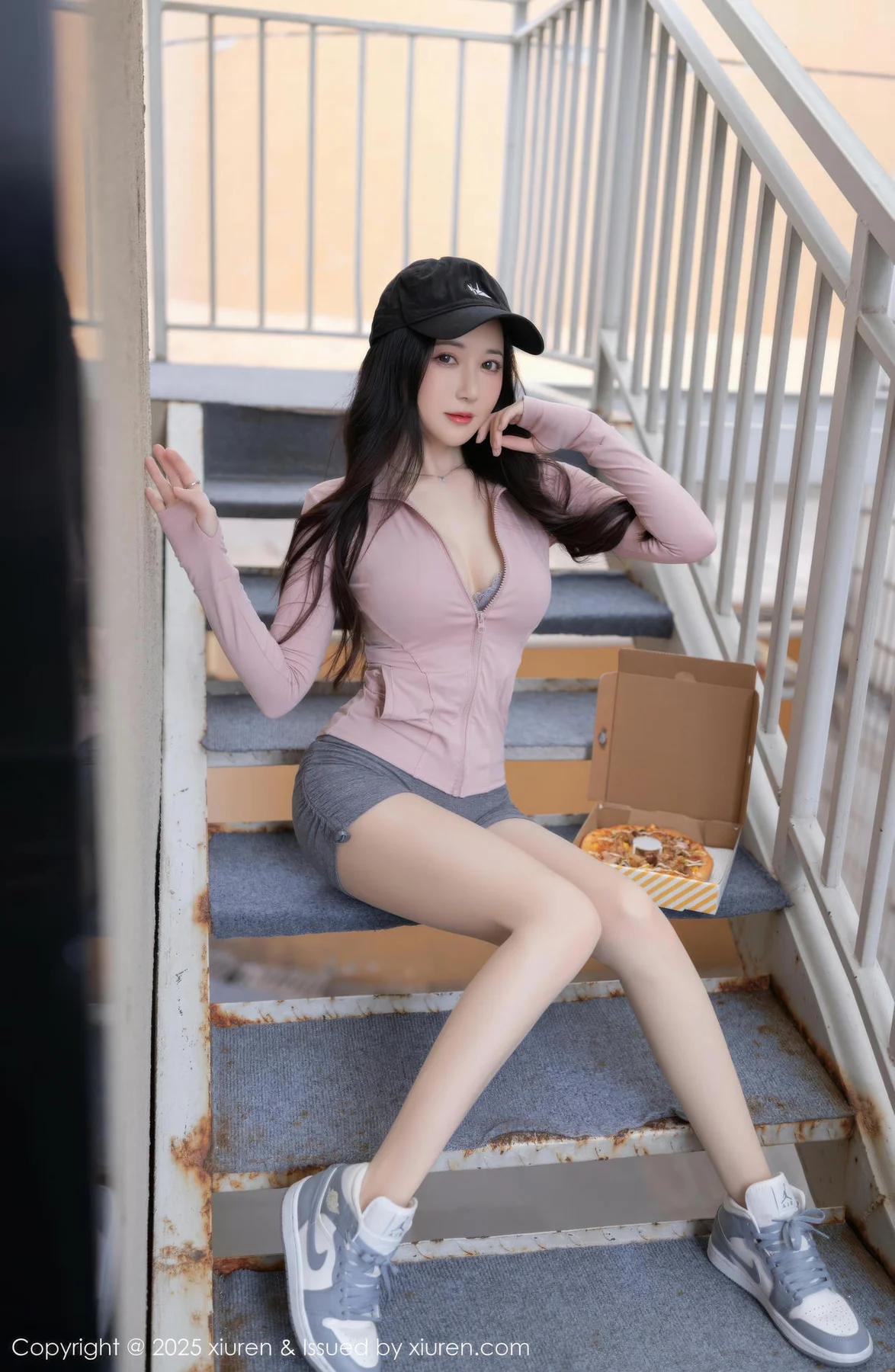 XiuRen 秀人 No.10542 鱼子酱Fish 粉色上衣短裤 - 5