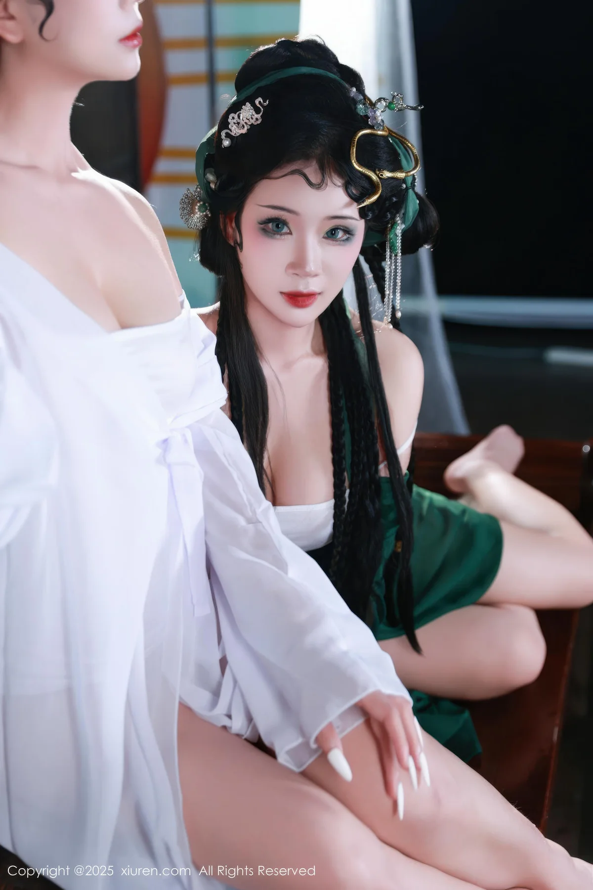 XiuRen 秀人 No.10561 玫瑰我爱你 首次合体古风场景《青蛇》主题拍摄模特合集 - 5