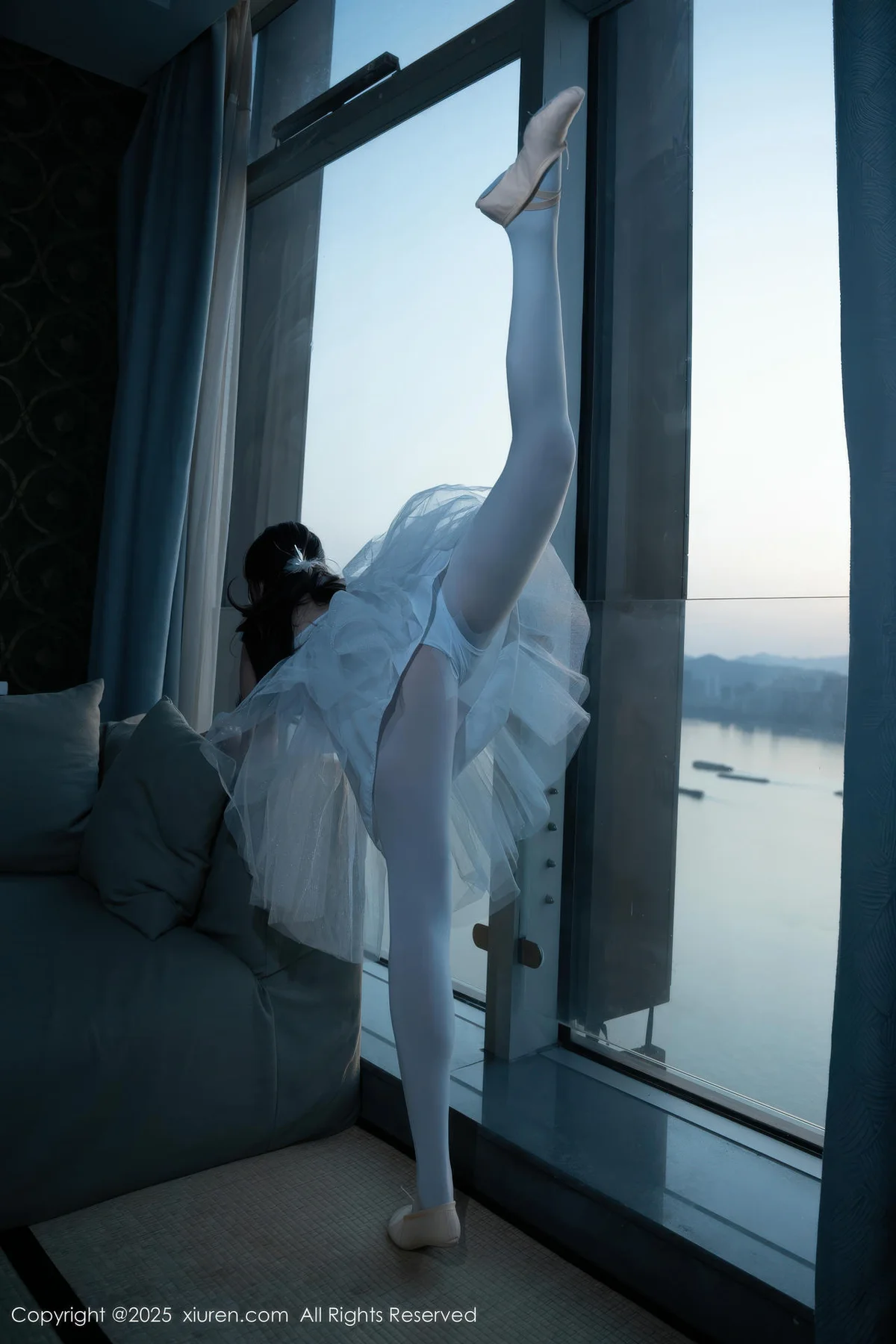 XiuRen 秀人 No.10575 软情 白色芭蕾服 - 5