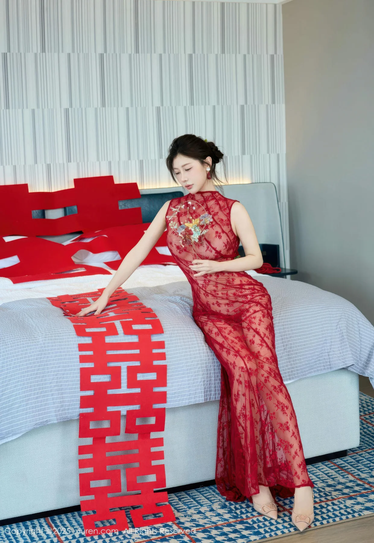 XiuRen 秀人 No.10578 尹甜甜 红色新娘晨袍 - 9