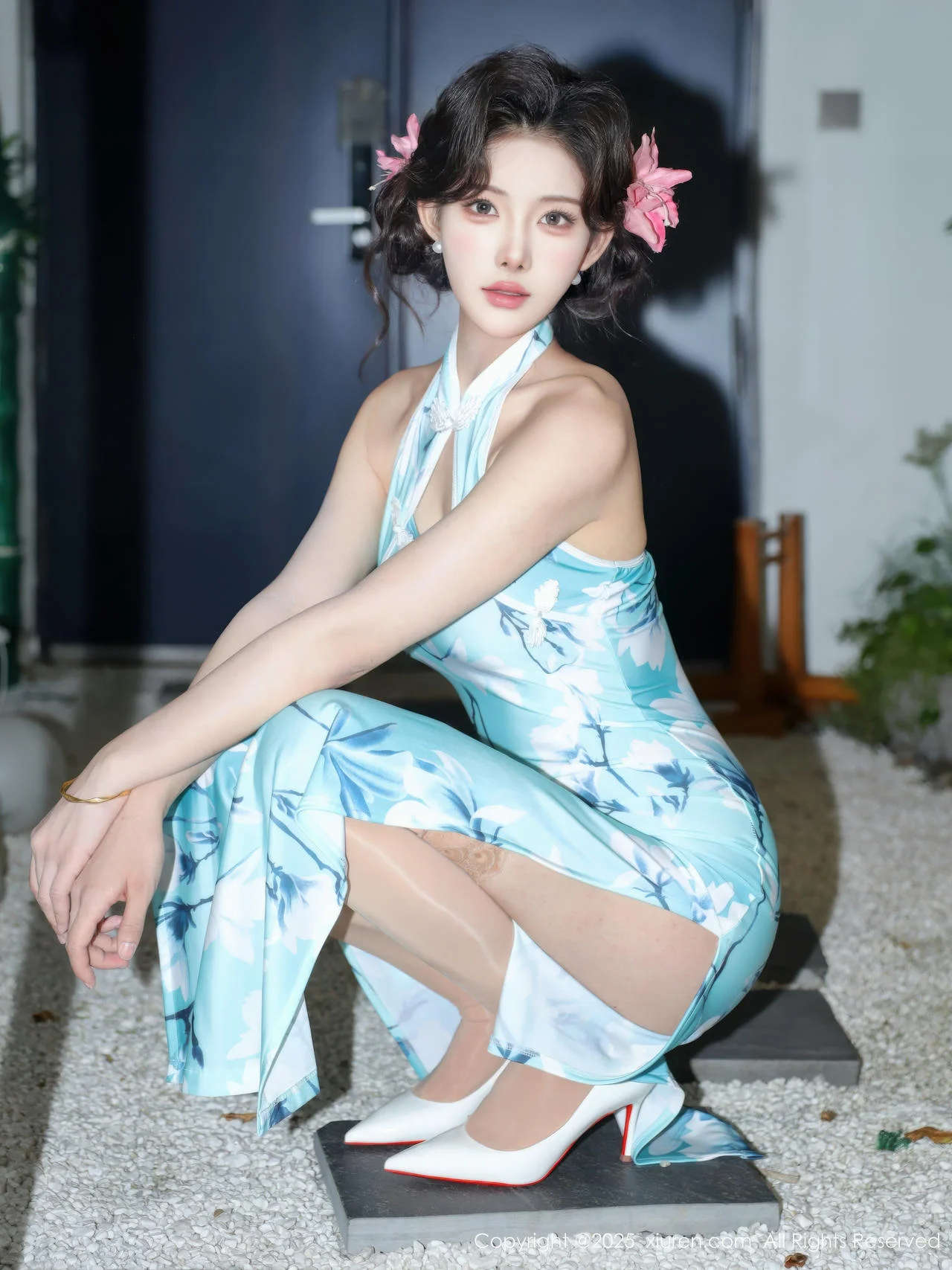 XiuRen 秀人 No.10594 梨霜儿 青色旗袍搭配 - 2