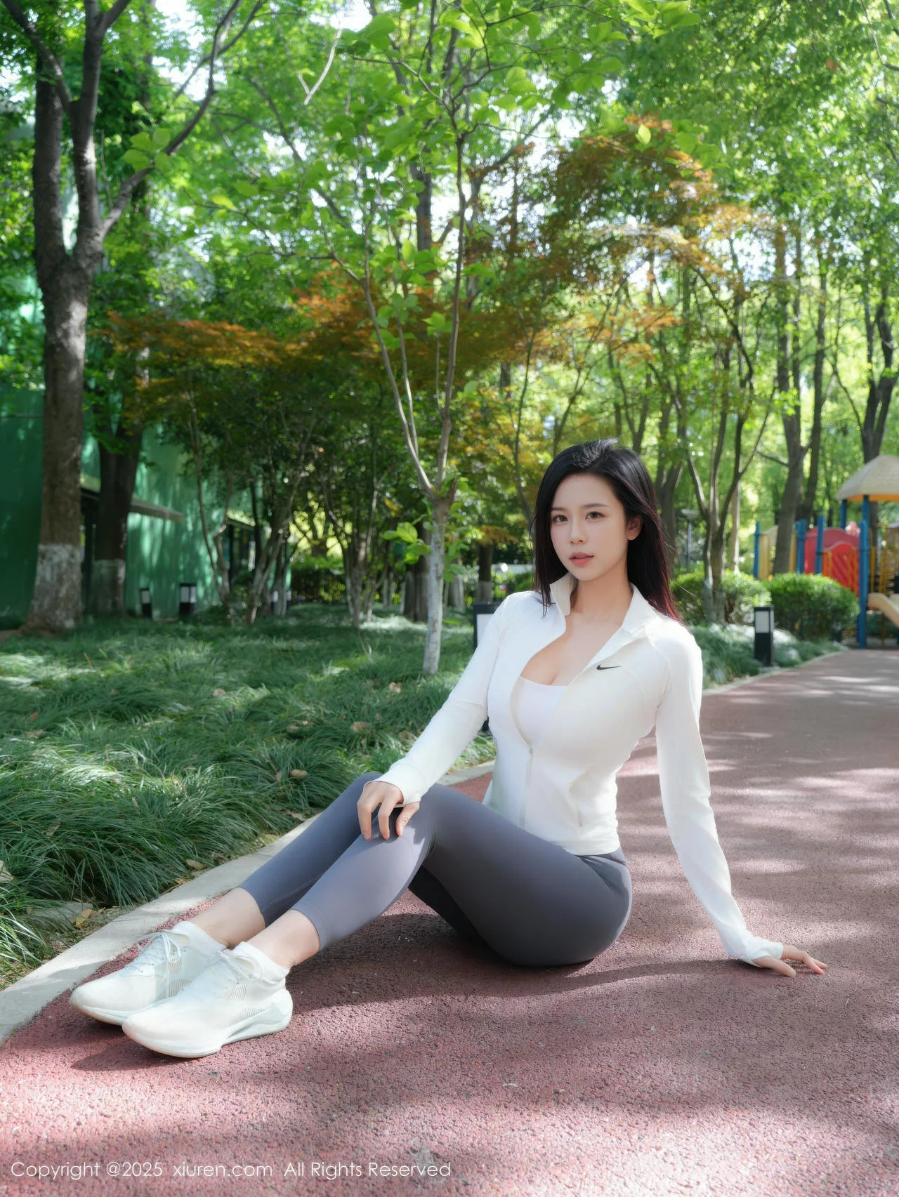 XiuRen 秀人 No.10595 玫瑰我爱你 白蓝瑜伽运动服 - 1